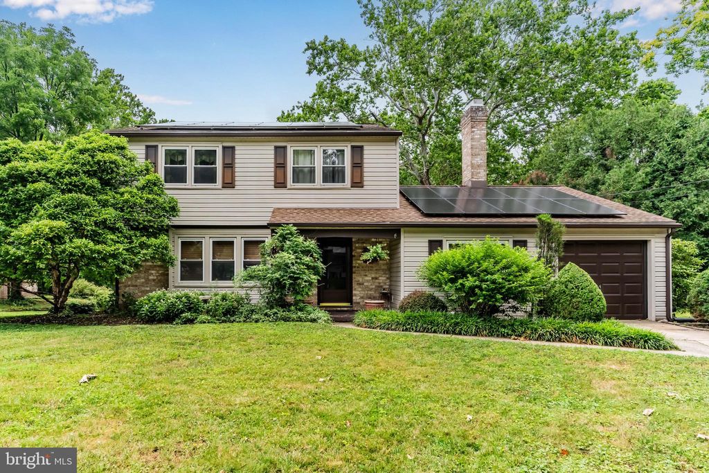 Photo of 109 Yellow Breeches Drive, CAMP HILL, PA 17011 (MLS # PAYK2107642)