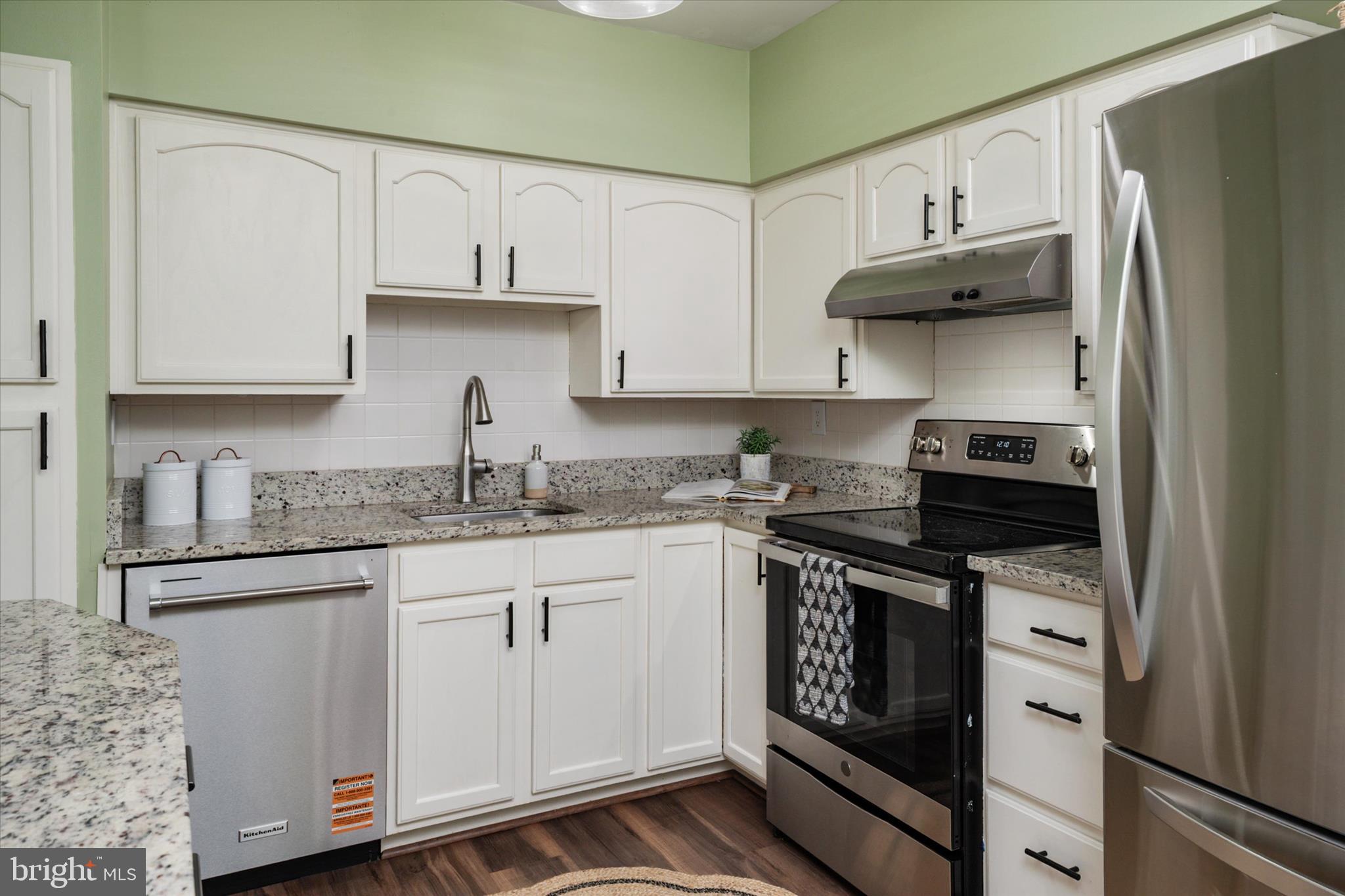 HERALD HARBOR - Residential