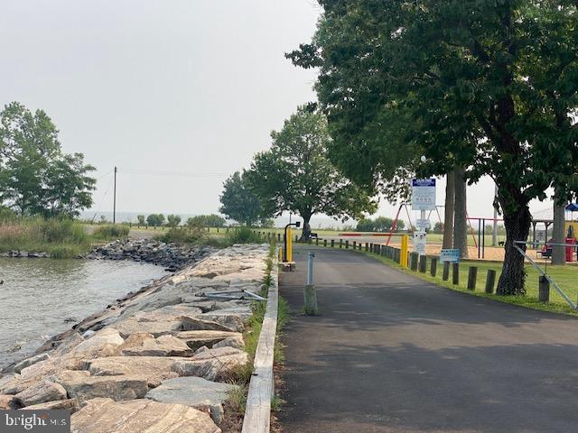 FRANKLIN MANOR - Residential