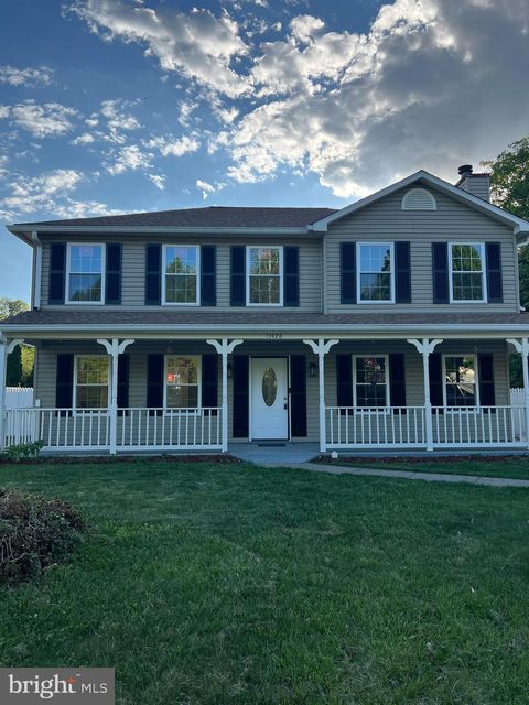 Photo of 13428 Orangewood Drive, WOODBRIDGE, VA 22193 (MLS # VAPW2118216)