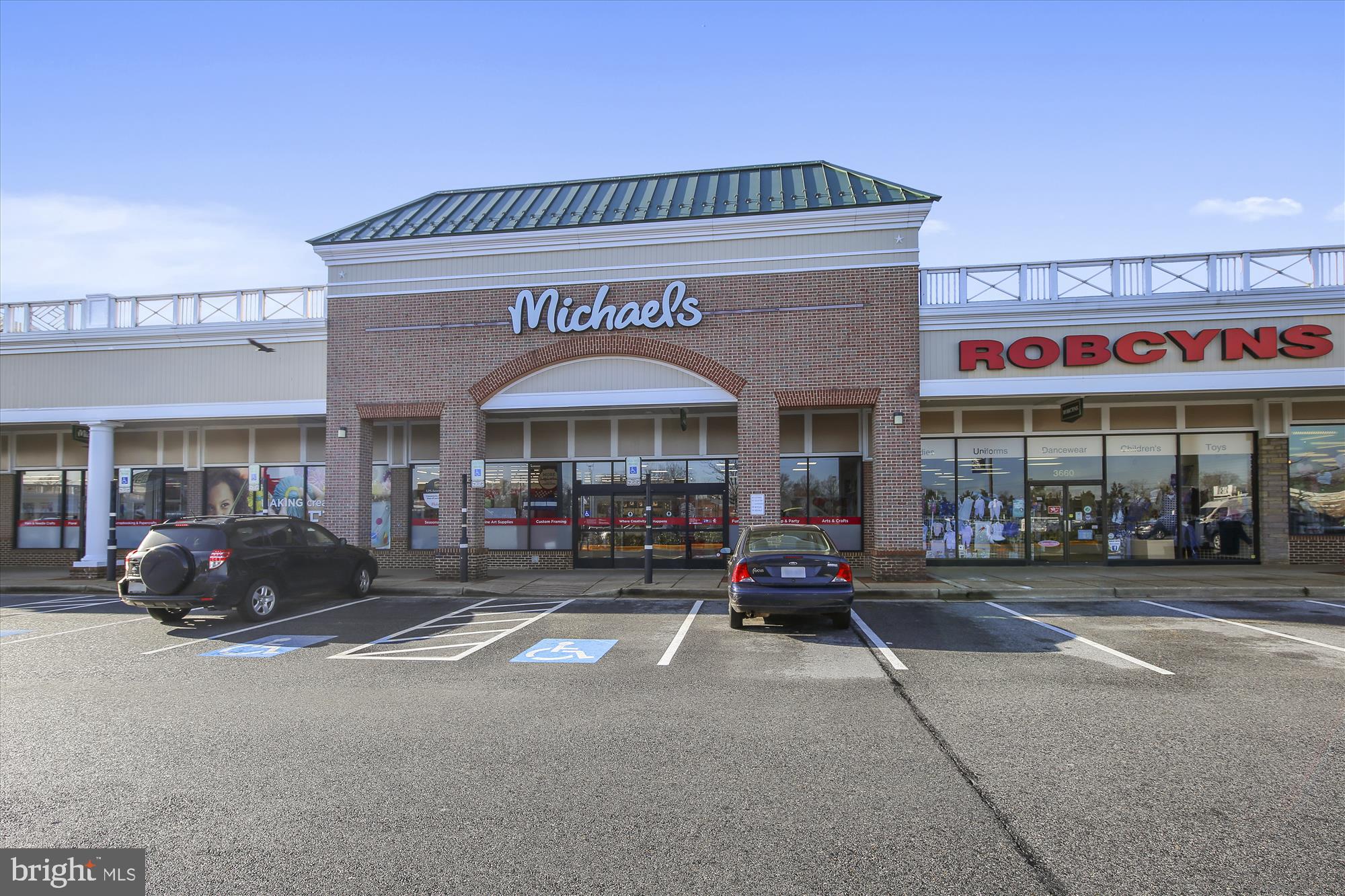 FAIRLINGTON ARBORS - Residential