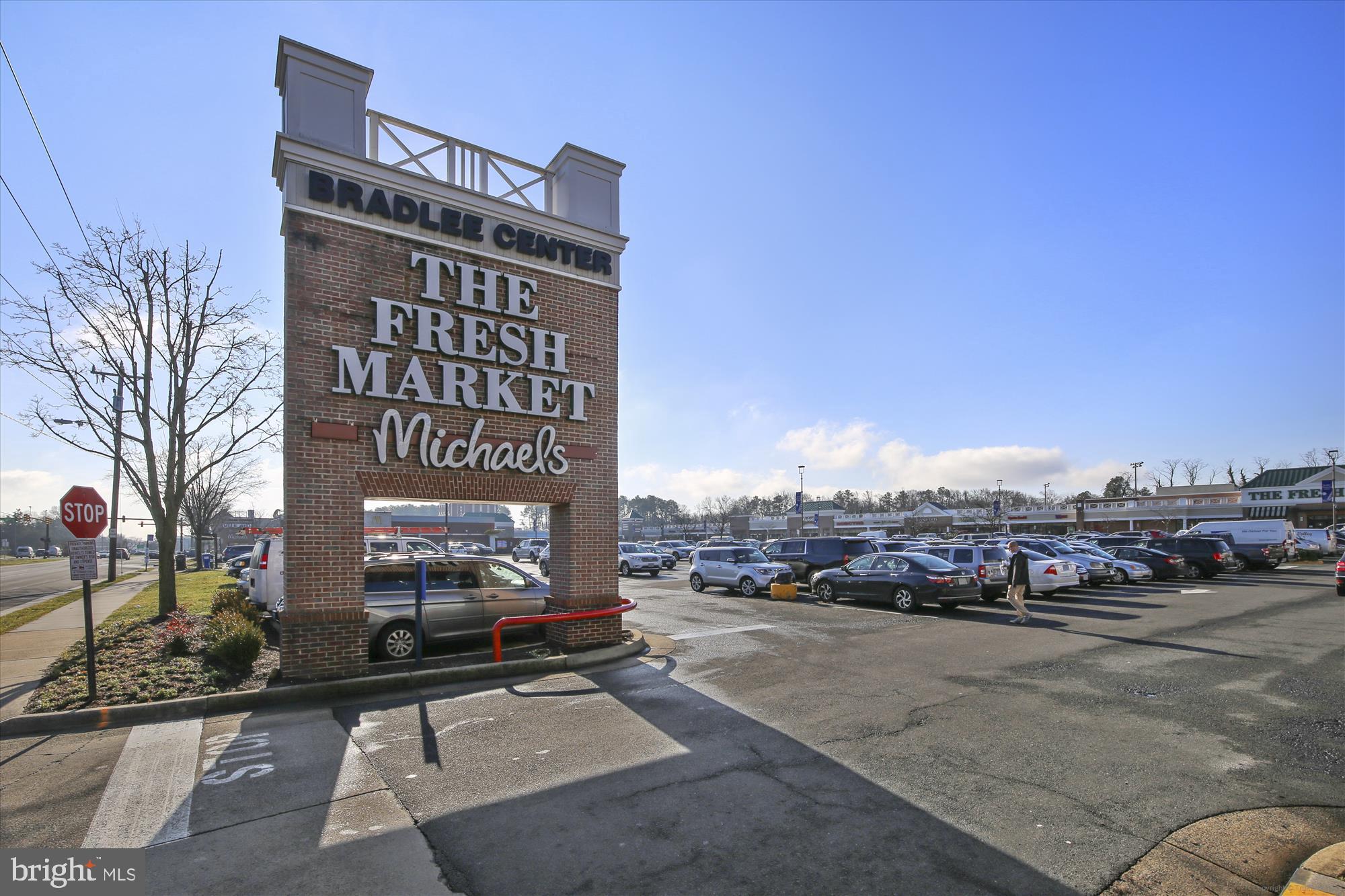 FAIRLINGTON ARBORS - Residential