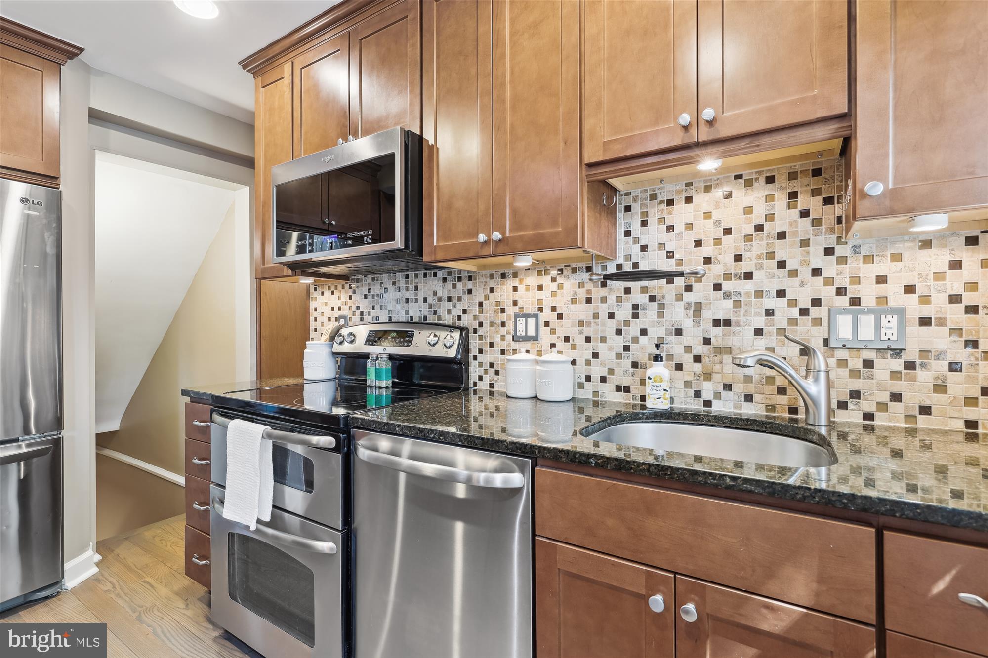 FAIRLINGTON ARBORS - Residential