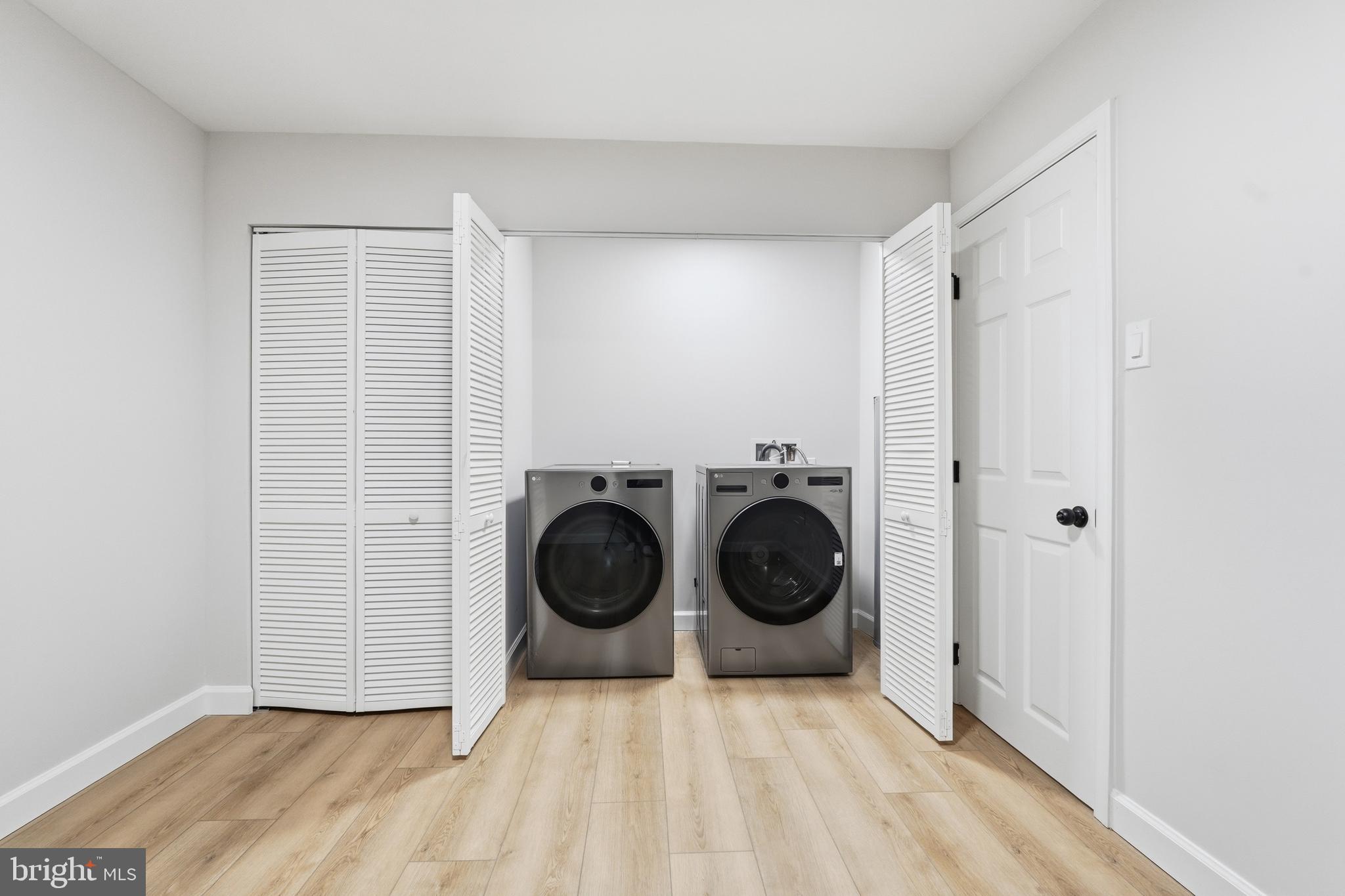 MONTCLAIR - Residential