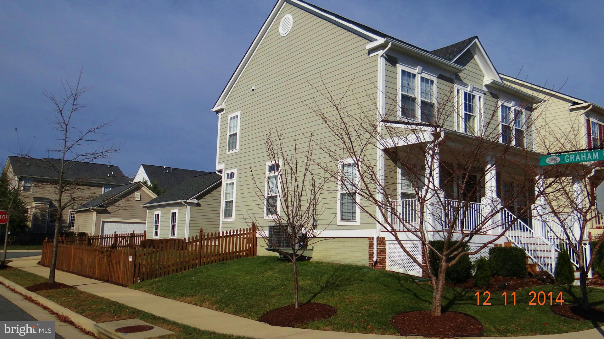 VILLAGE OF IDLEWILD - Residential Lease