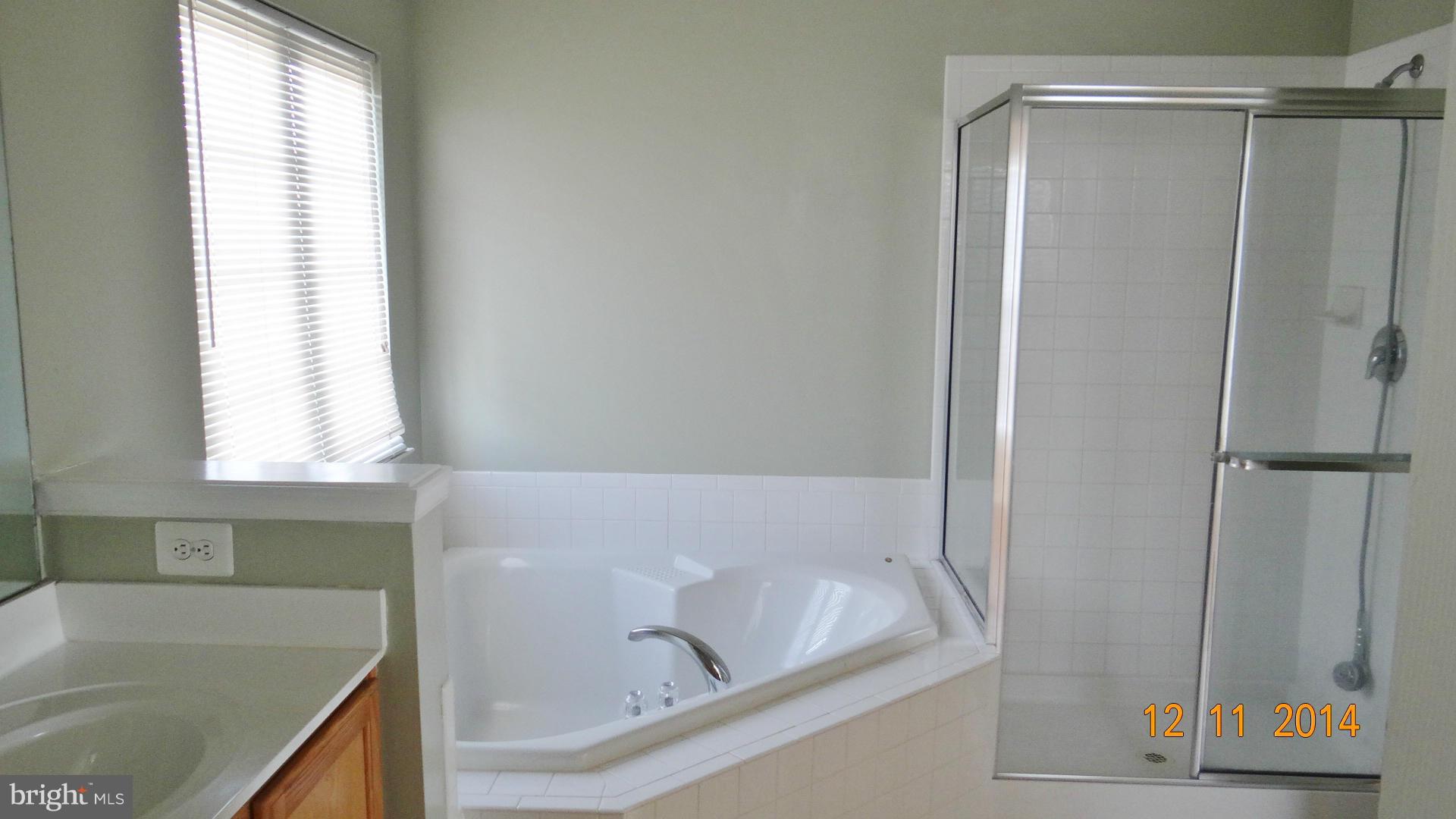 VILLAGE OF IDLEWILD - Residential Lease