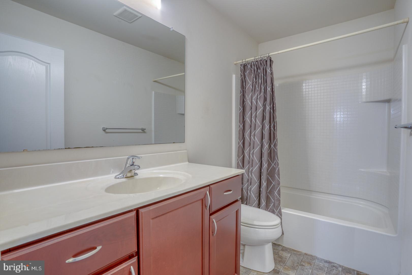 VILLAGE OF BAYBERRY - Residential