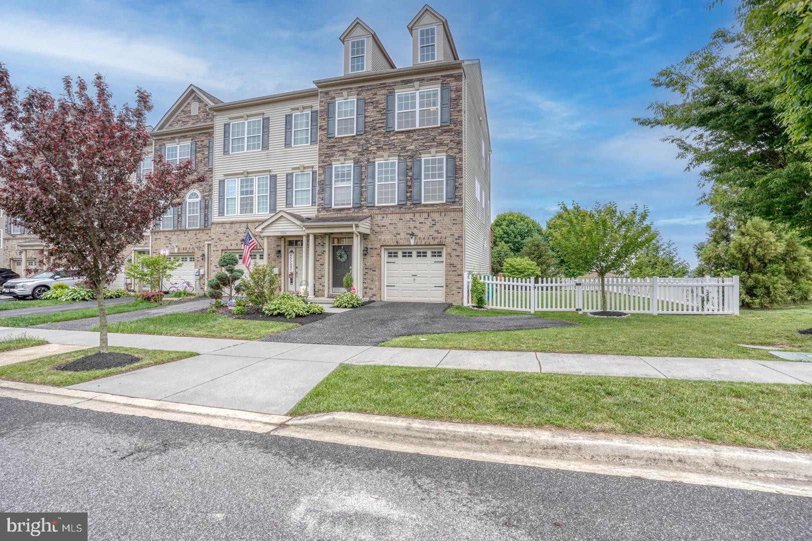 VILLAGE OF BAYBERRY - Residential