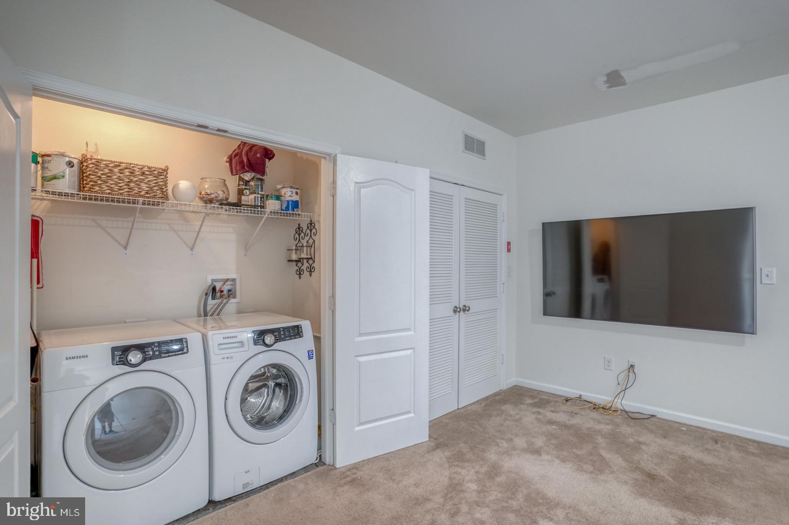 VILLAGE OF BAYBERRY - Residential