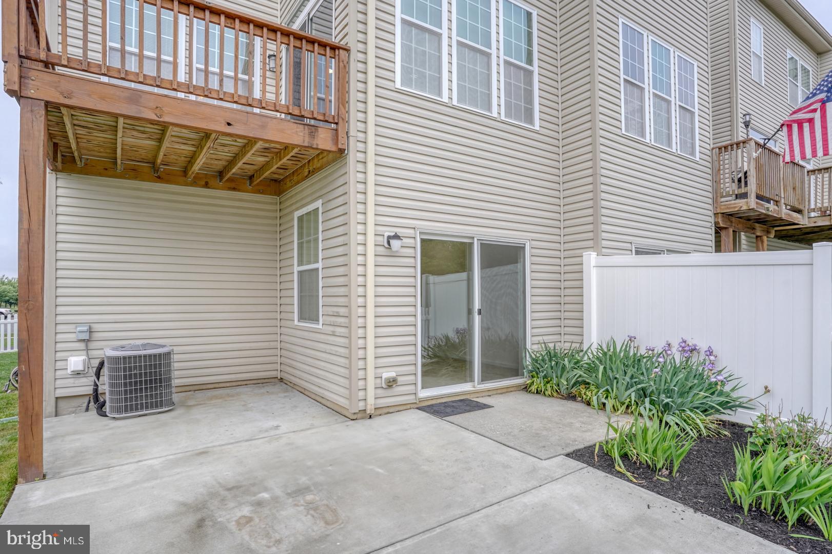 VILLAGE OF BAYBERRY - Residential