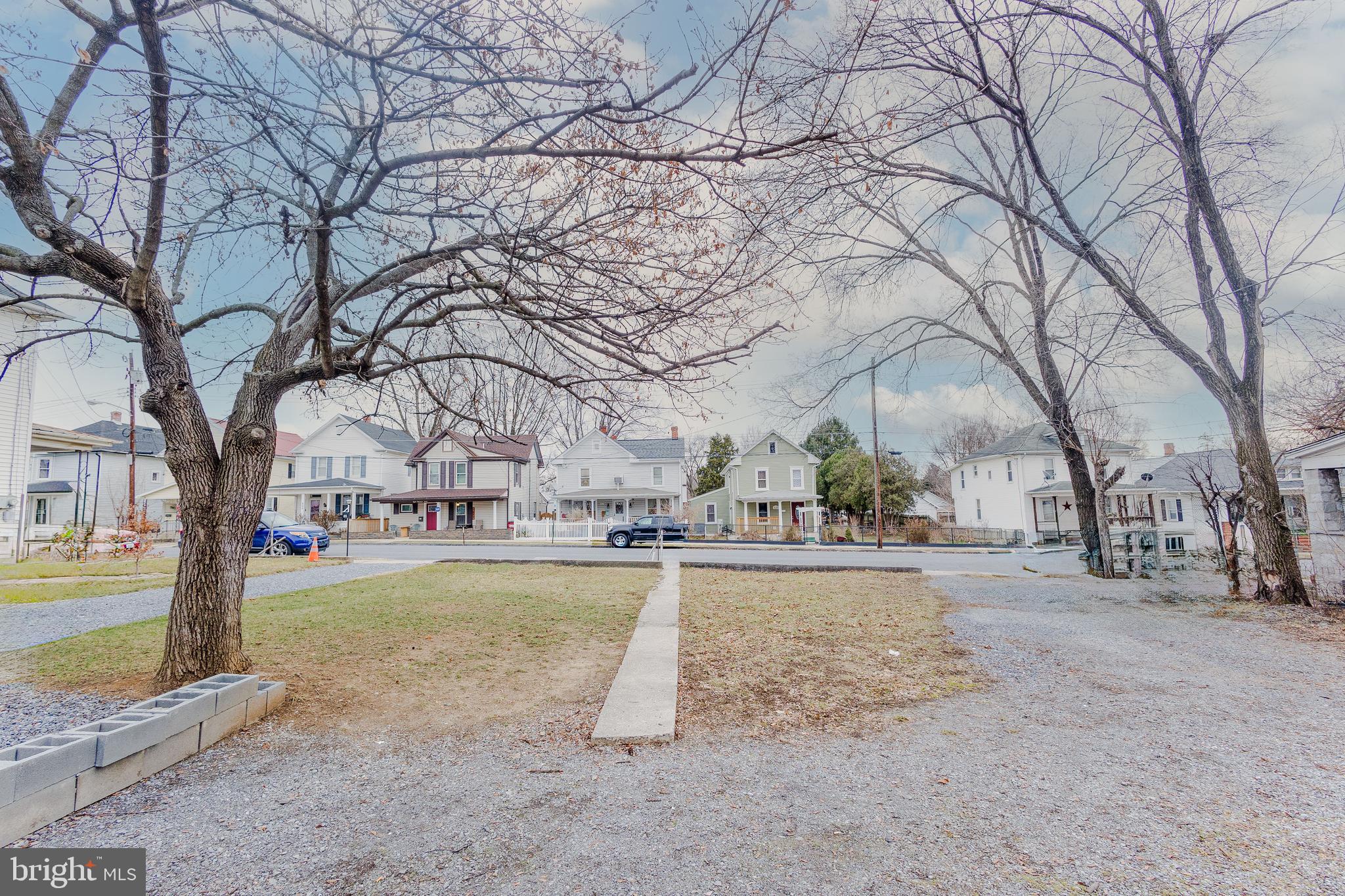 MARTINSBURG - Residential