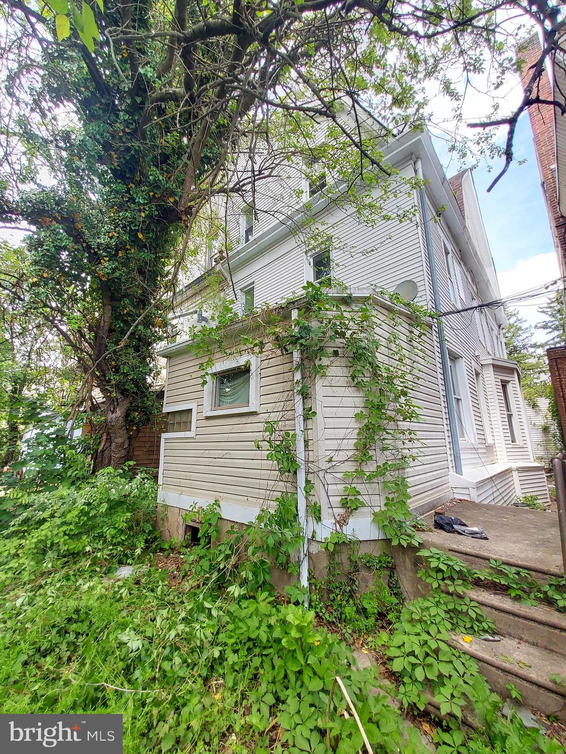 GERMANTOWN (WEST) - Residential Income