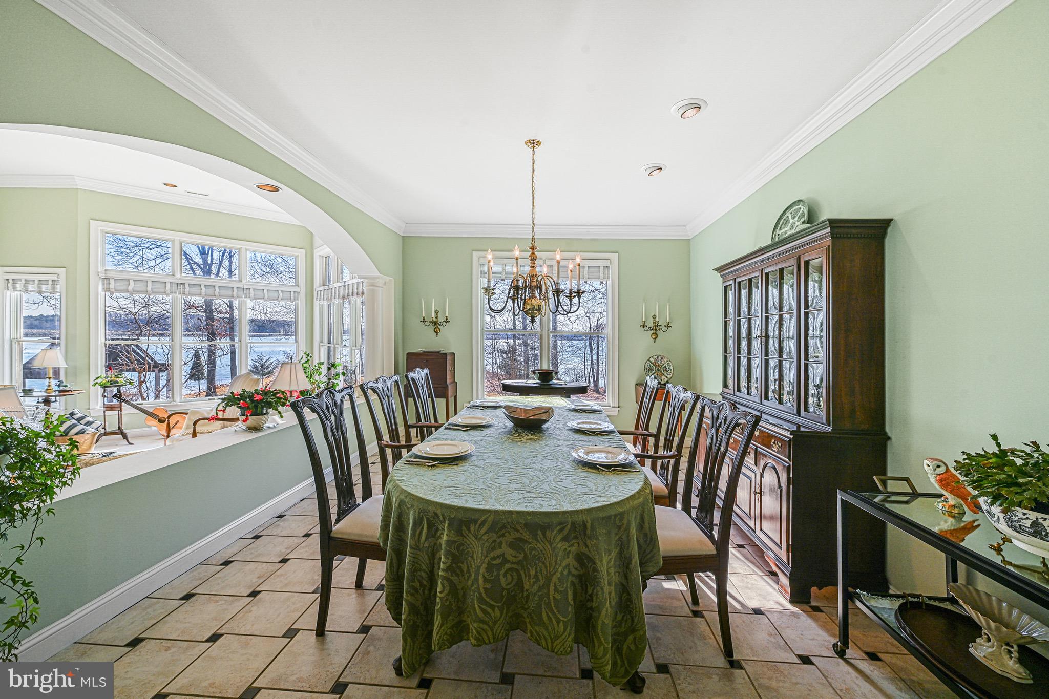 COVENANT COVE - Residential