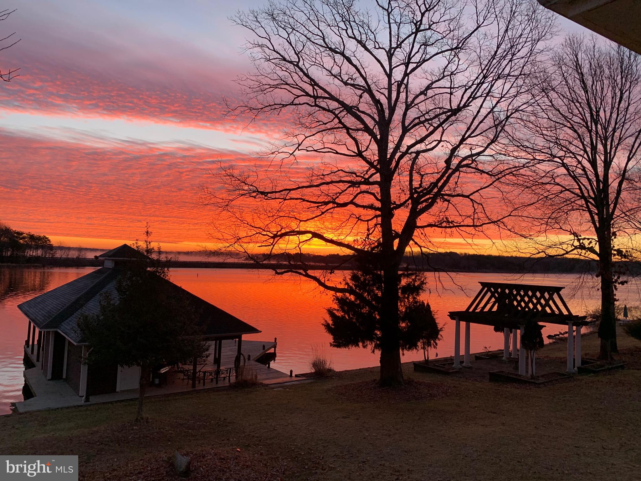 COVENANT COVE - Residential