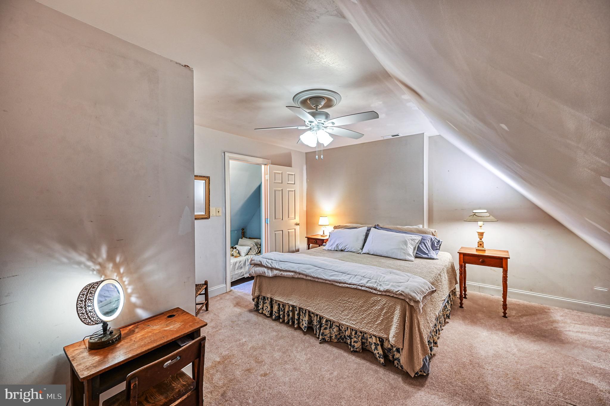 COVENANT COVE - Residential