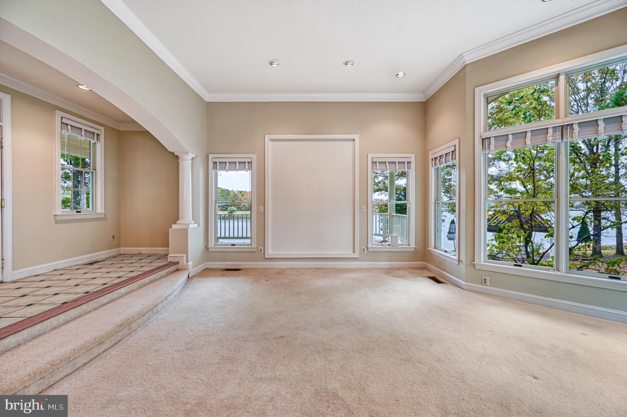 COVENANT COVE - Residential