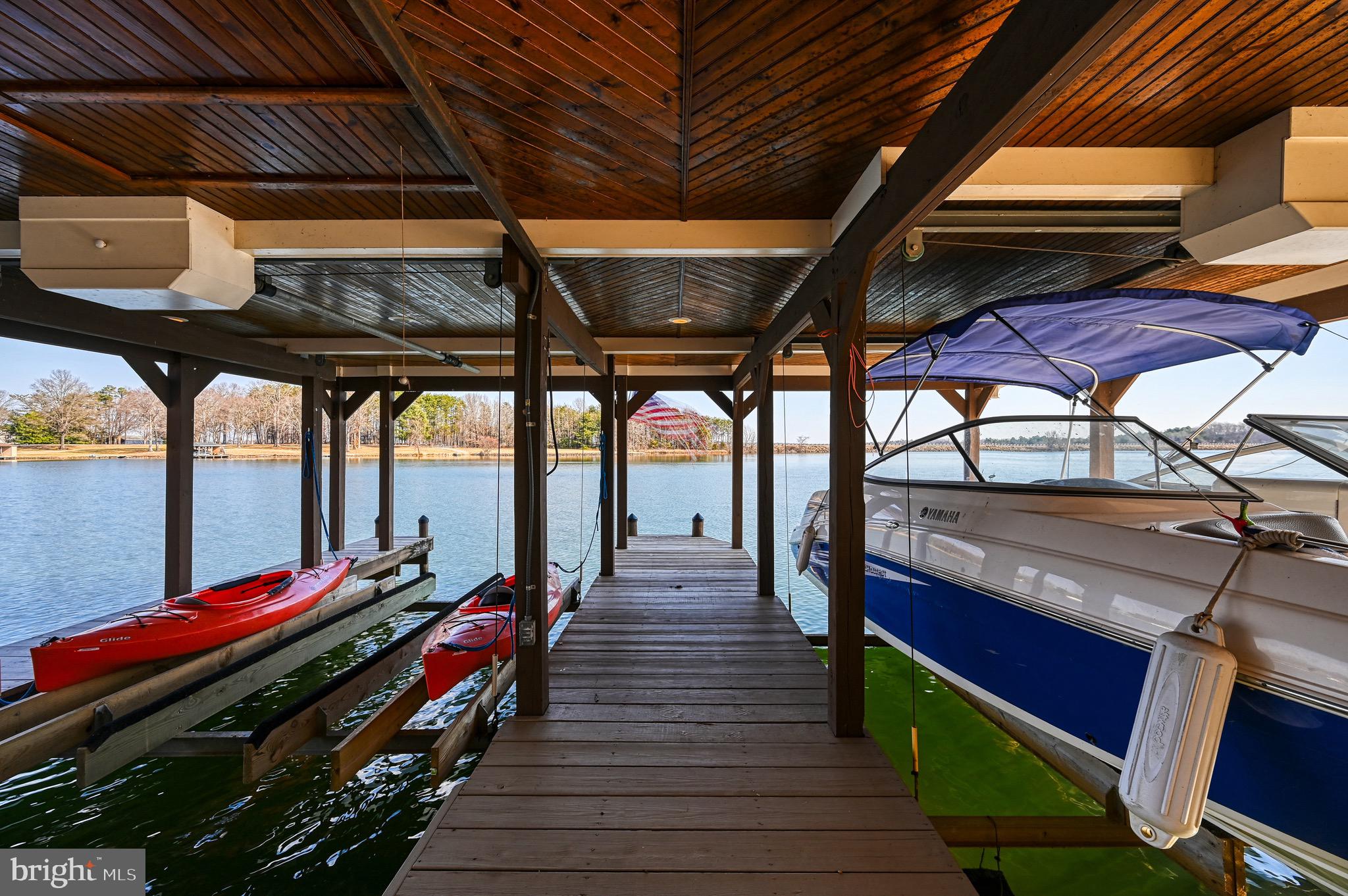 COVENANT COVE - Residential