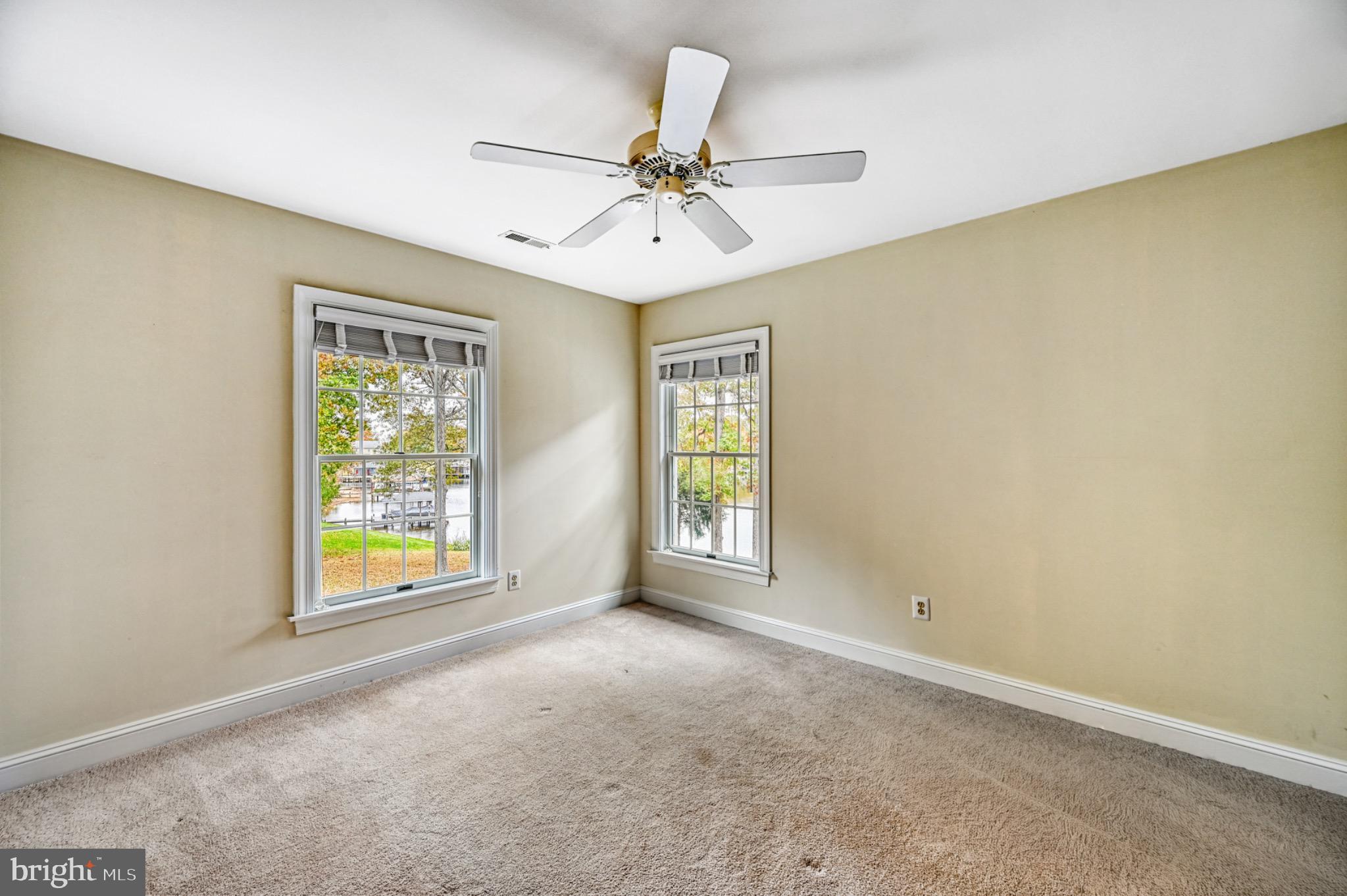 COVENANT COVE - Residential