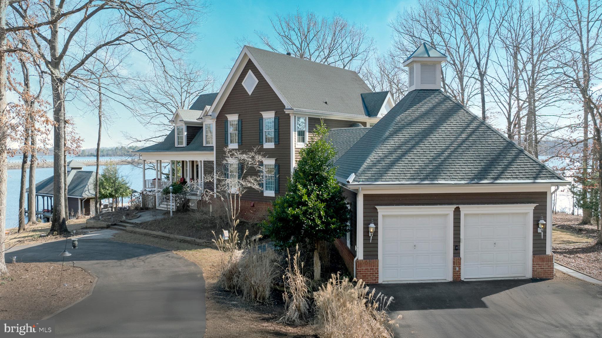 COVENANT COVE - Residential