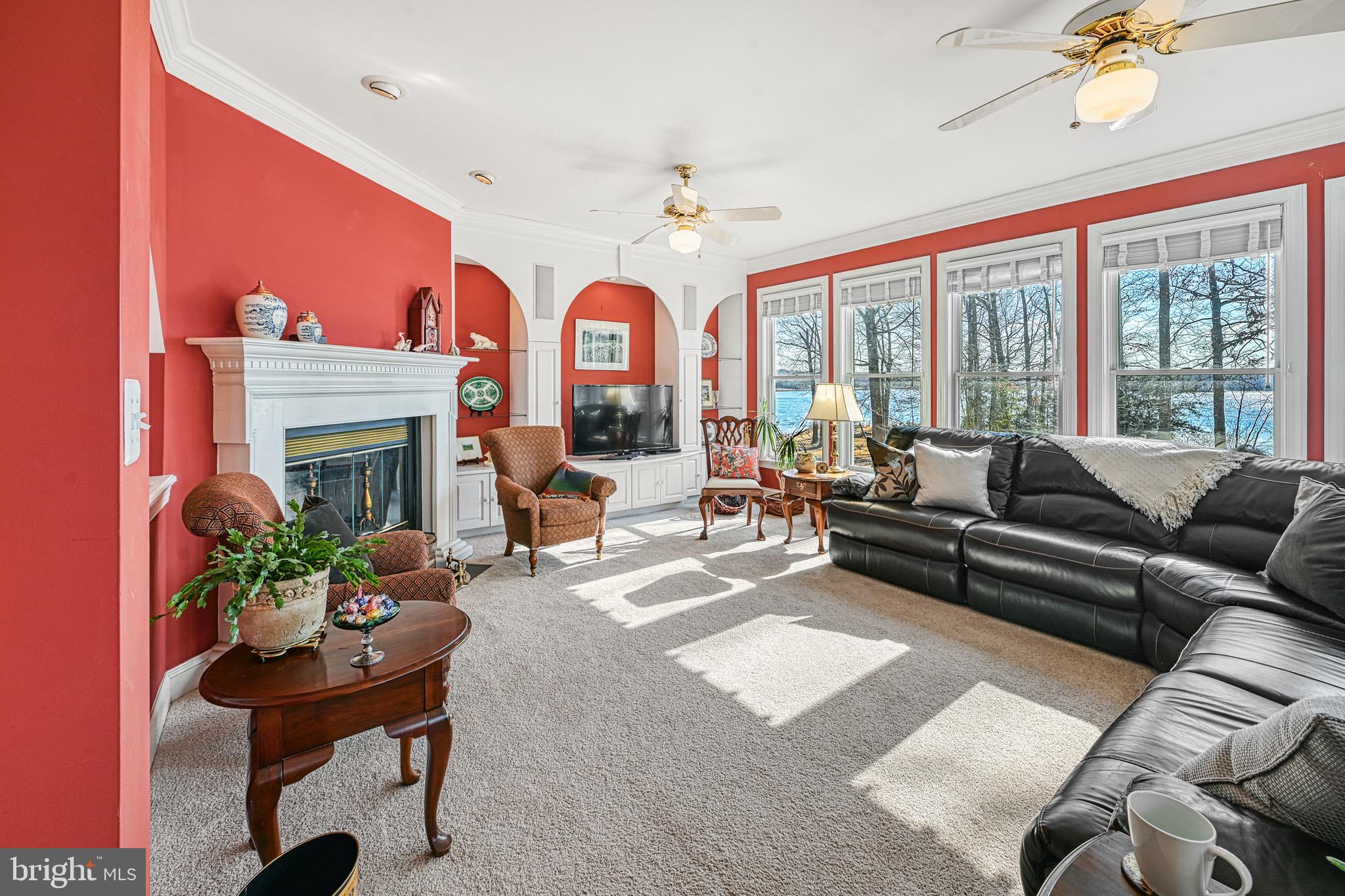 COVENANT COVE - Residential