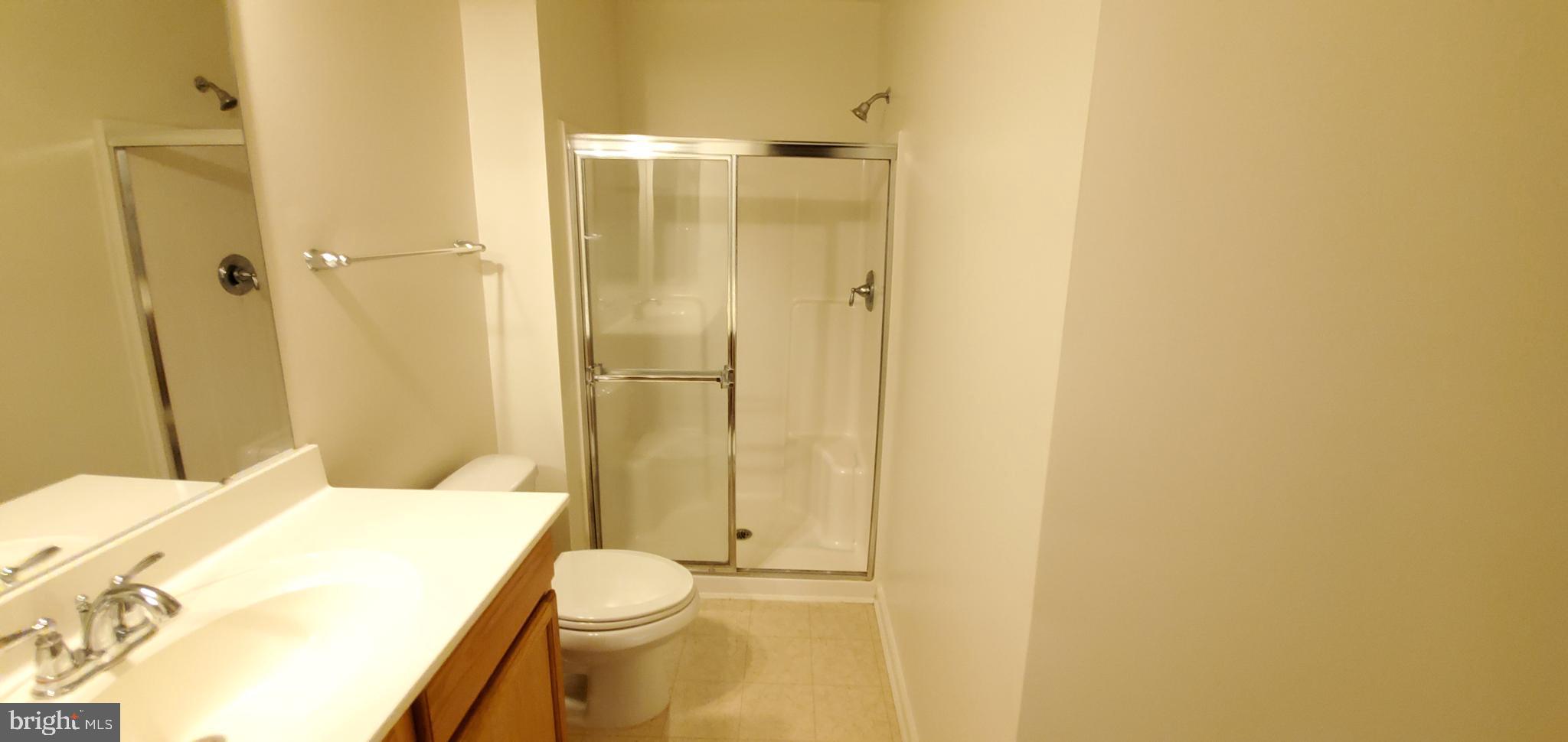 CEDAR COMMONS - Residential Lease