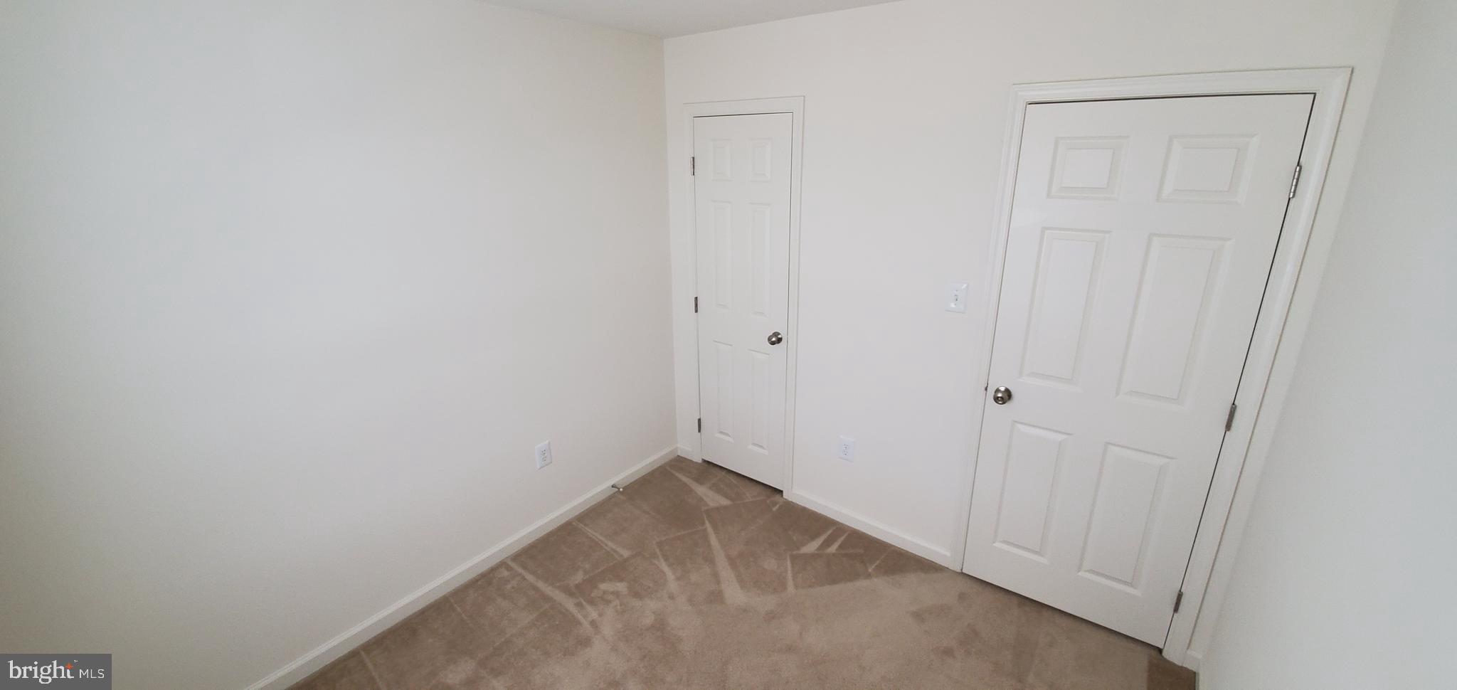 CEDAR COMMONS - Residential Lease