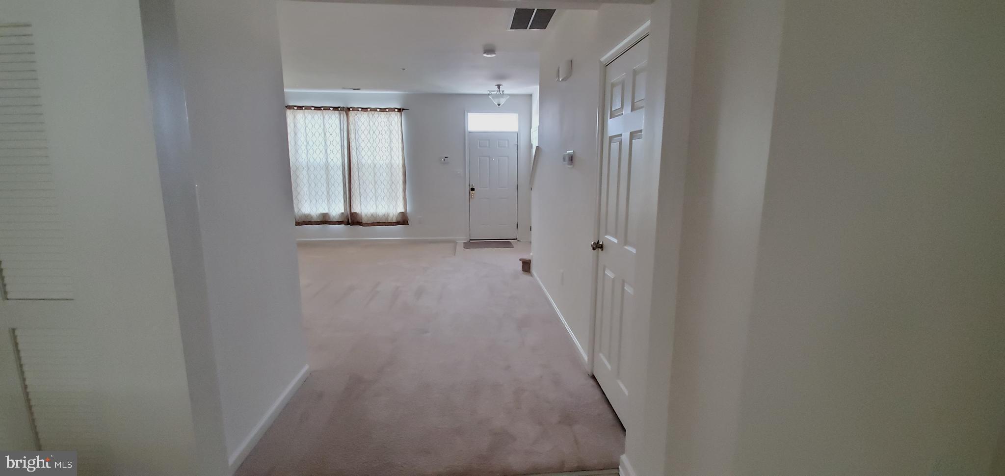 CEDAR COMMONS - Residential Lease