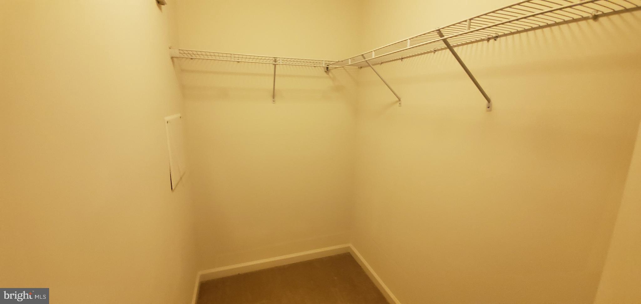 CEDAR COMMONS - Residential Lease