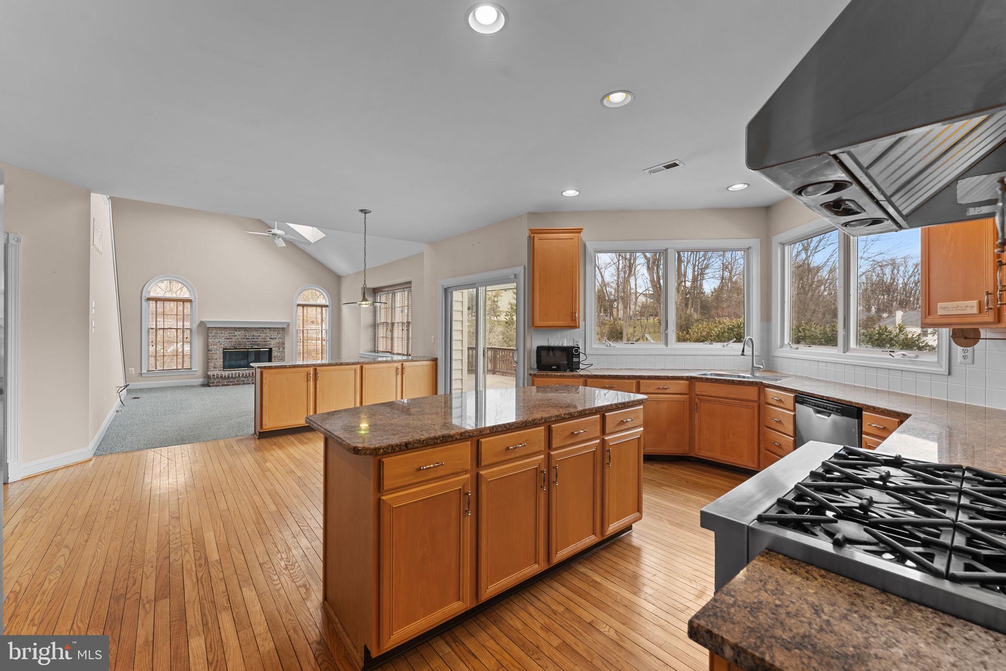 VALLEY FORGE WOODS - Residential