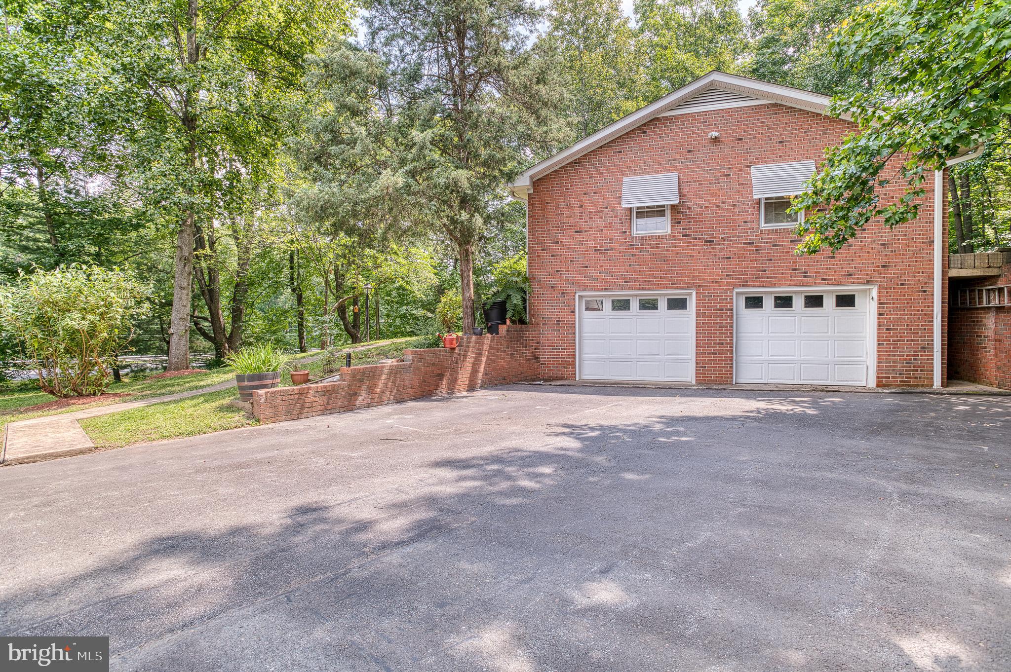 FOX MOUNTAIN - Residential