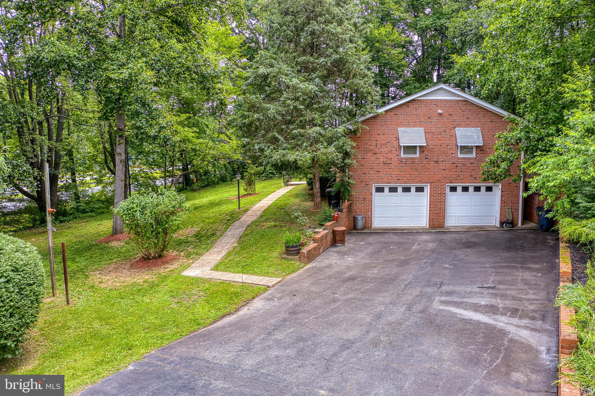 FOX MOUNTAIN - Residential