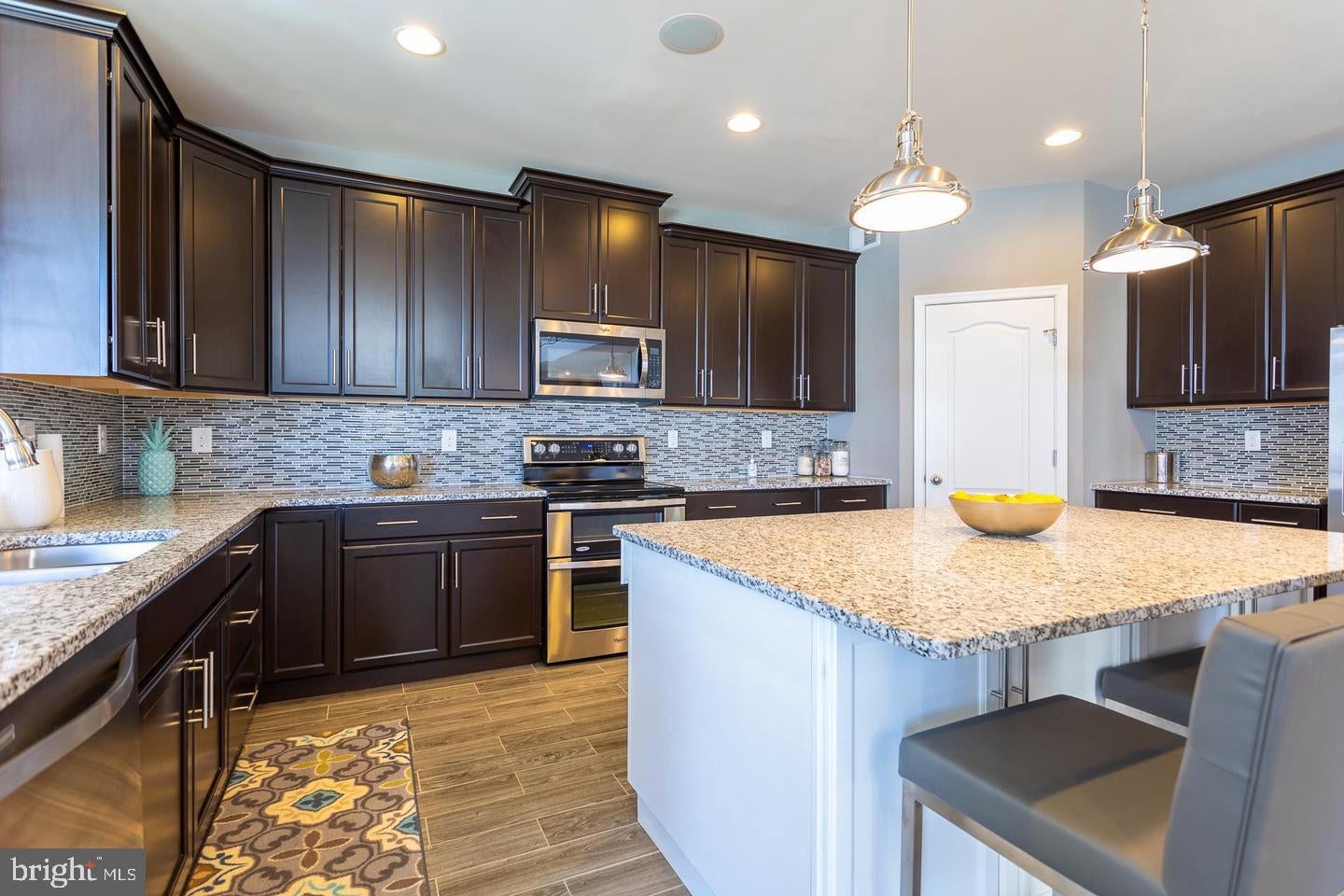 HOMESITE 664 STUART STREET