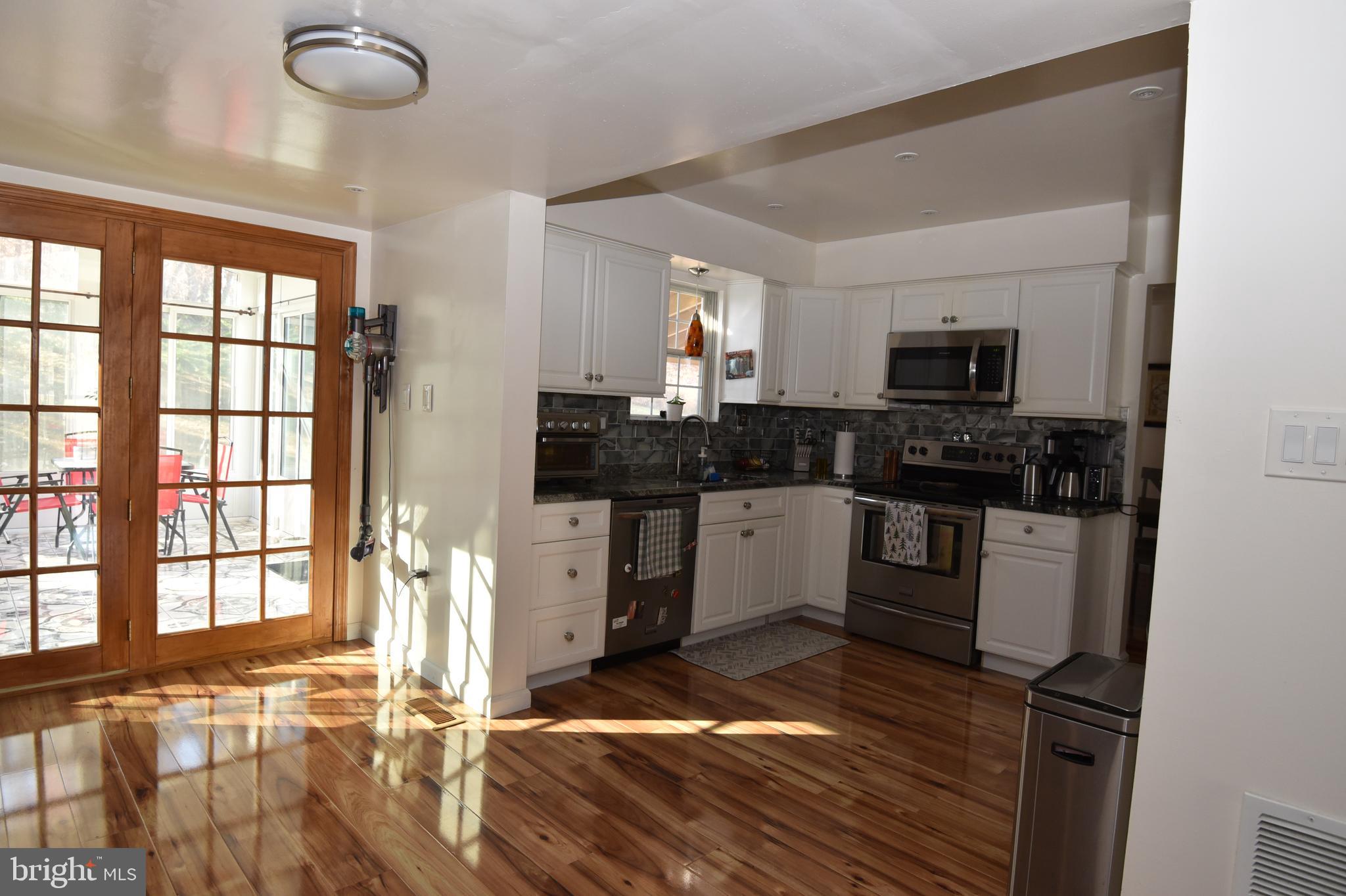 STONEGATE - Residential Lease