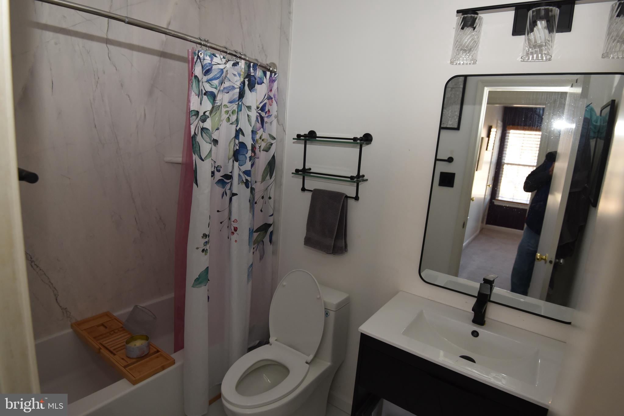 STONEGATE - Residential Lease