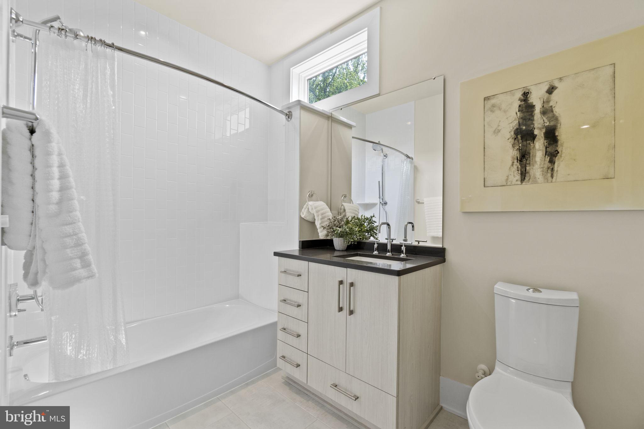 GROSVENOR HEIGHTS - Residential