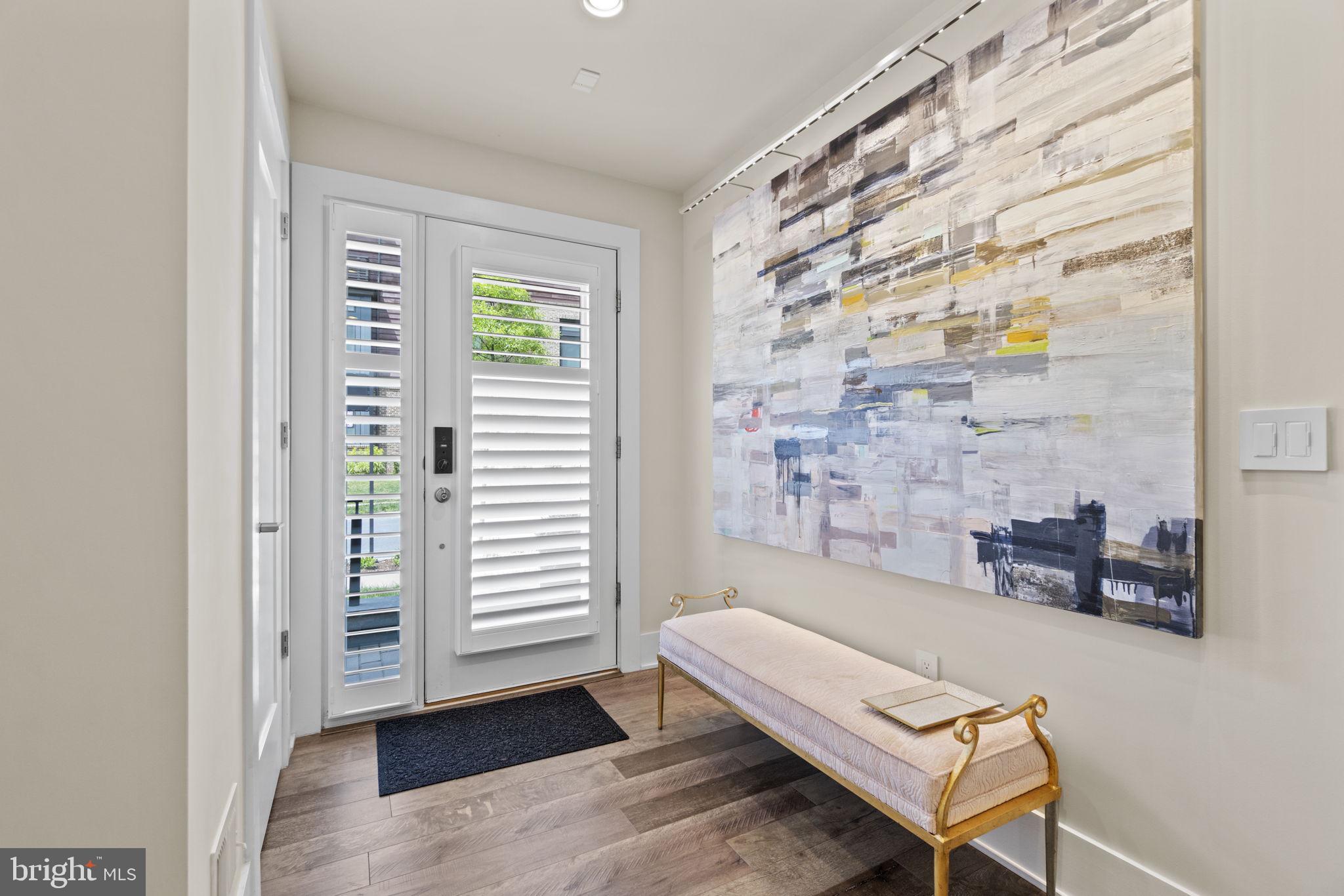 GROSVENOR HEIGHTS - Residential