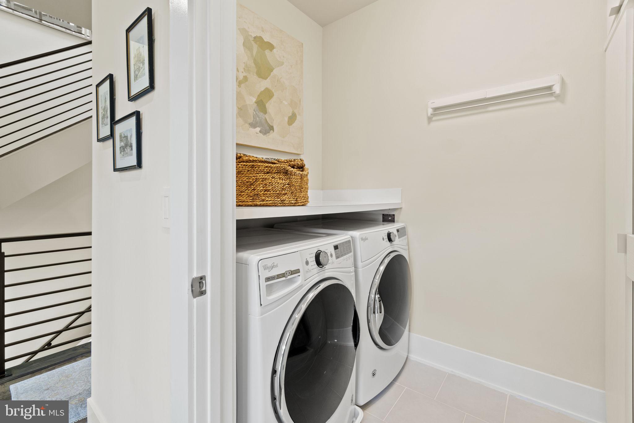 GROSVENOR HEIGHTS - Residential