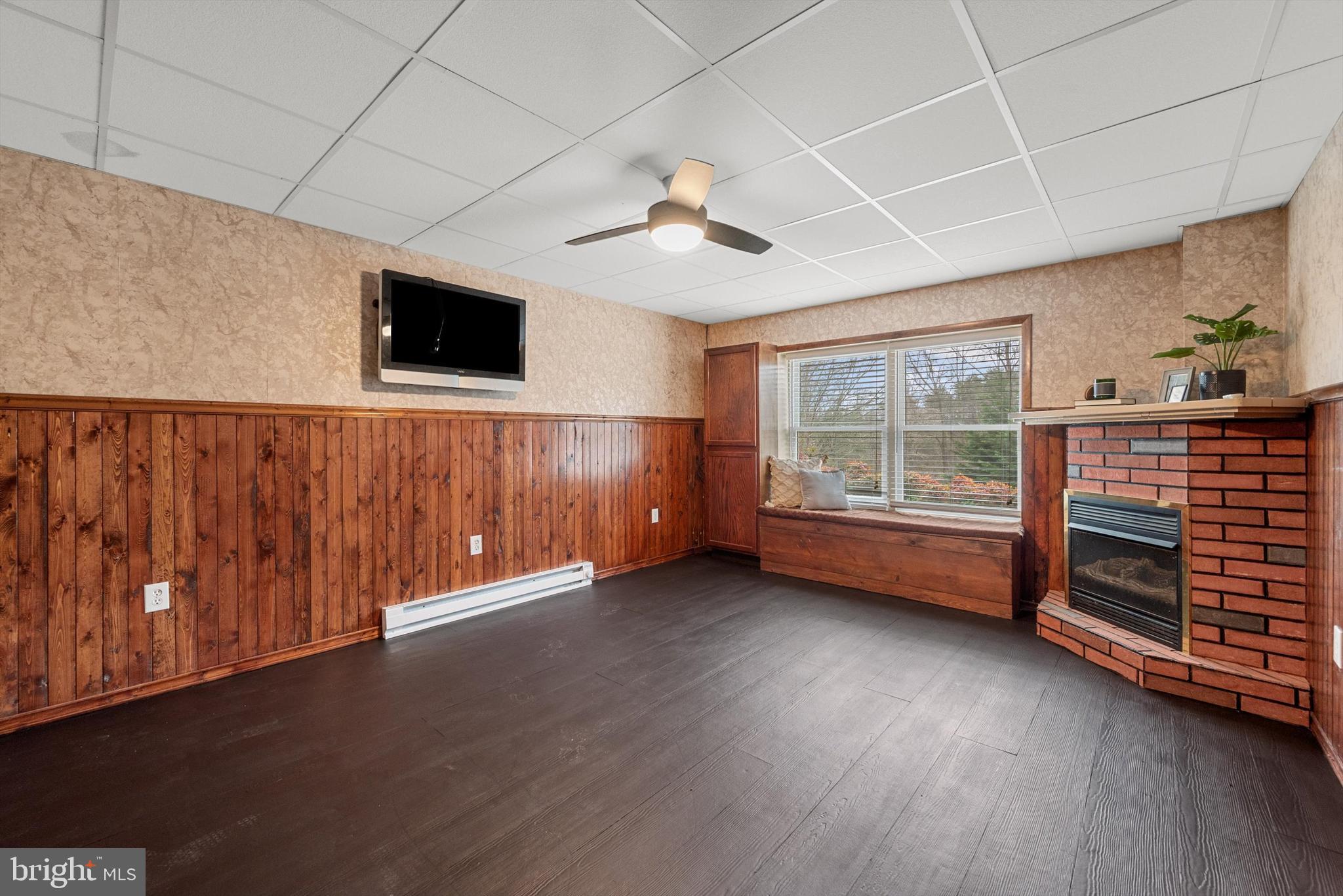 HOMESTEAD ACRES - Residential