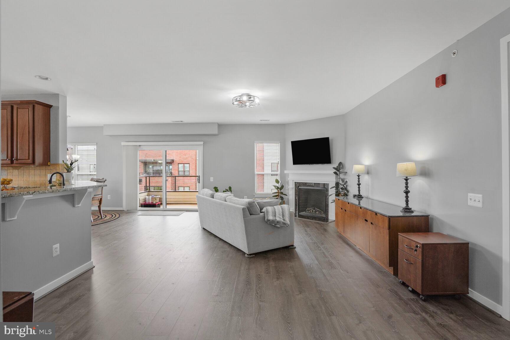 8960 FASCINATION COURT 414