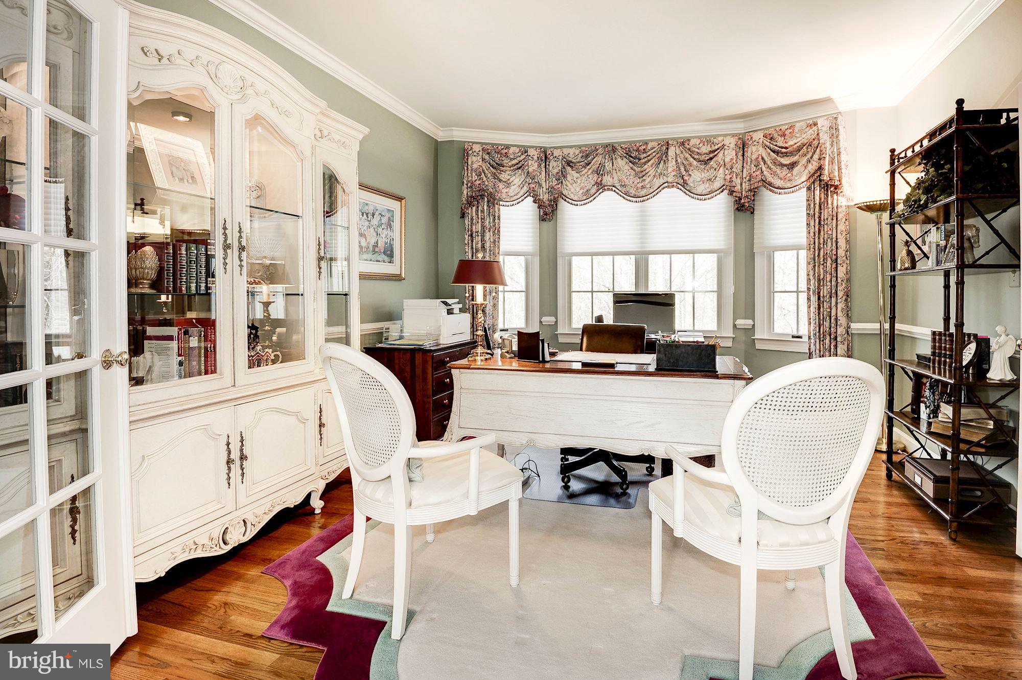 WOODLAND LAKE - Residential