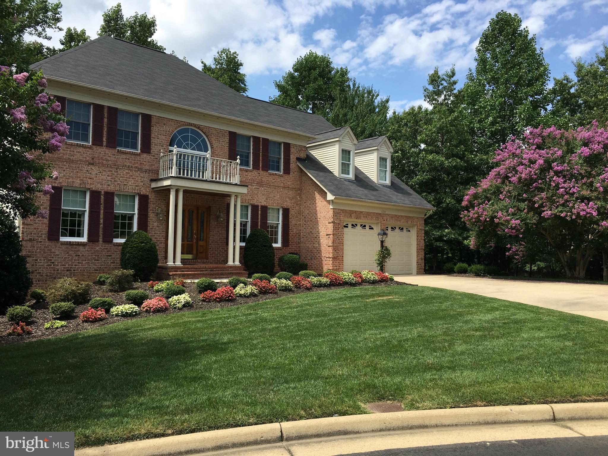 WOODLAND LAKE - Residential