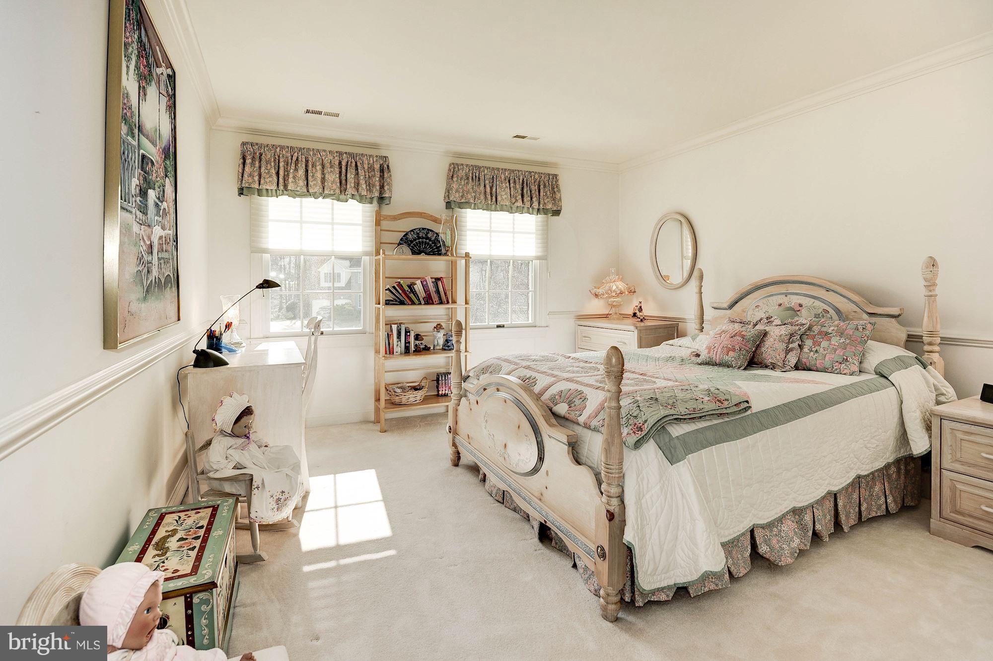 WOODLAND LAKE - Residential