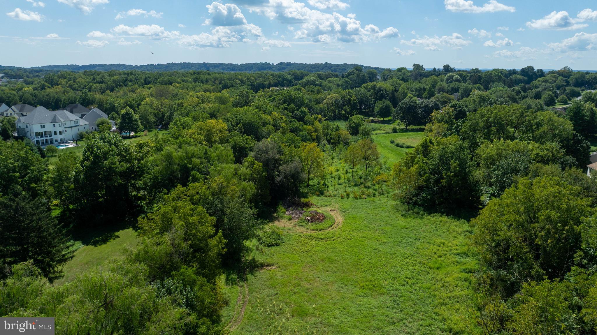 FARM ON QUARRY ROAD - Farm