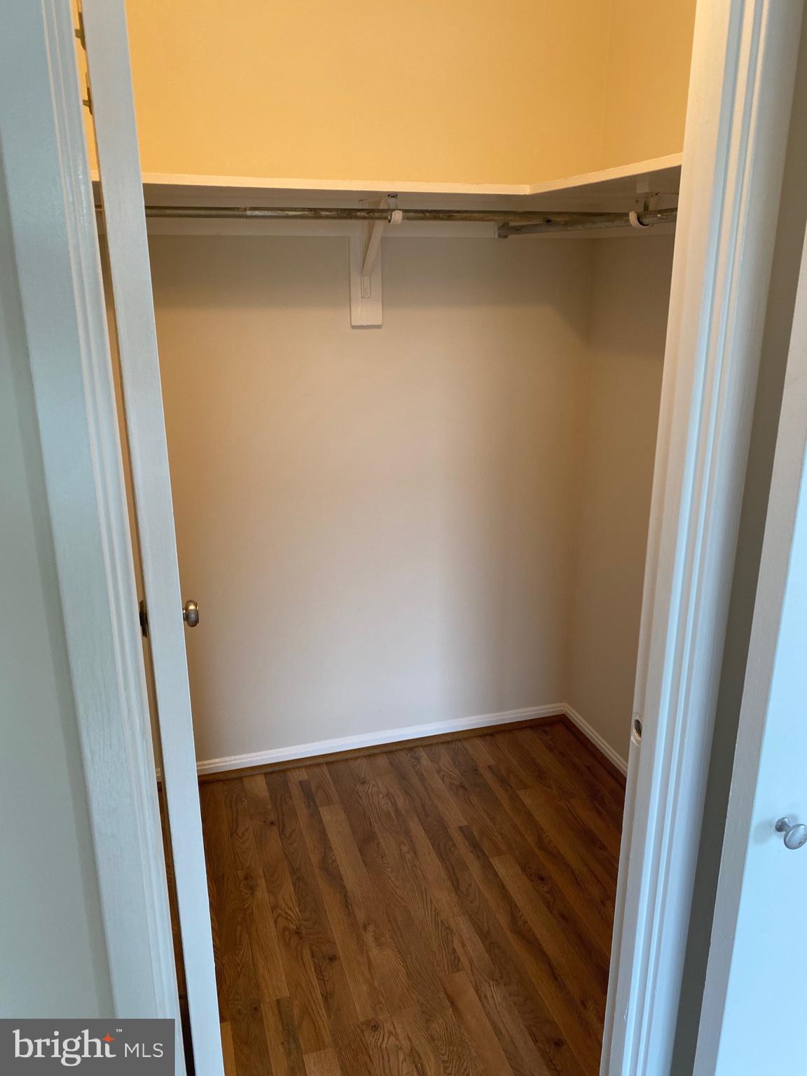 ROTONDA - Residential Lease