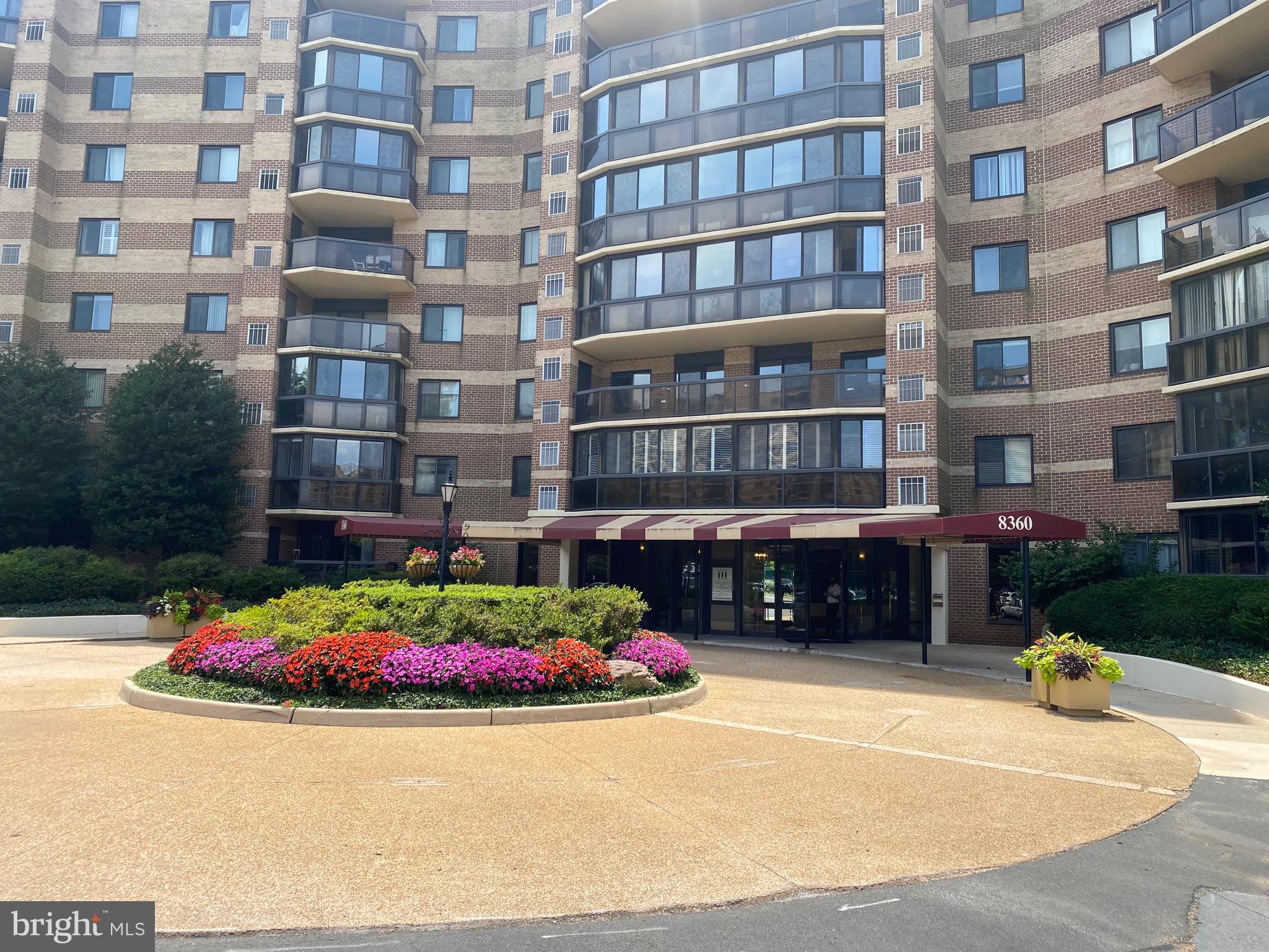 ROTONDA - Residential Lease