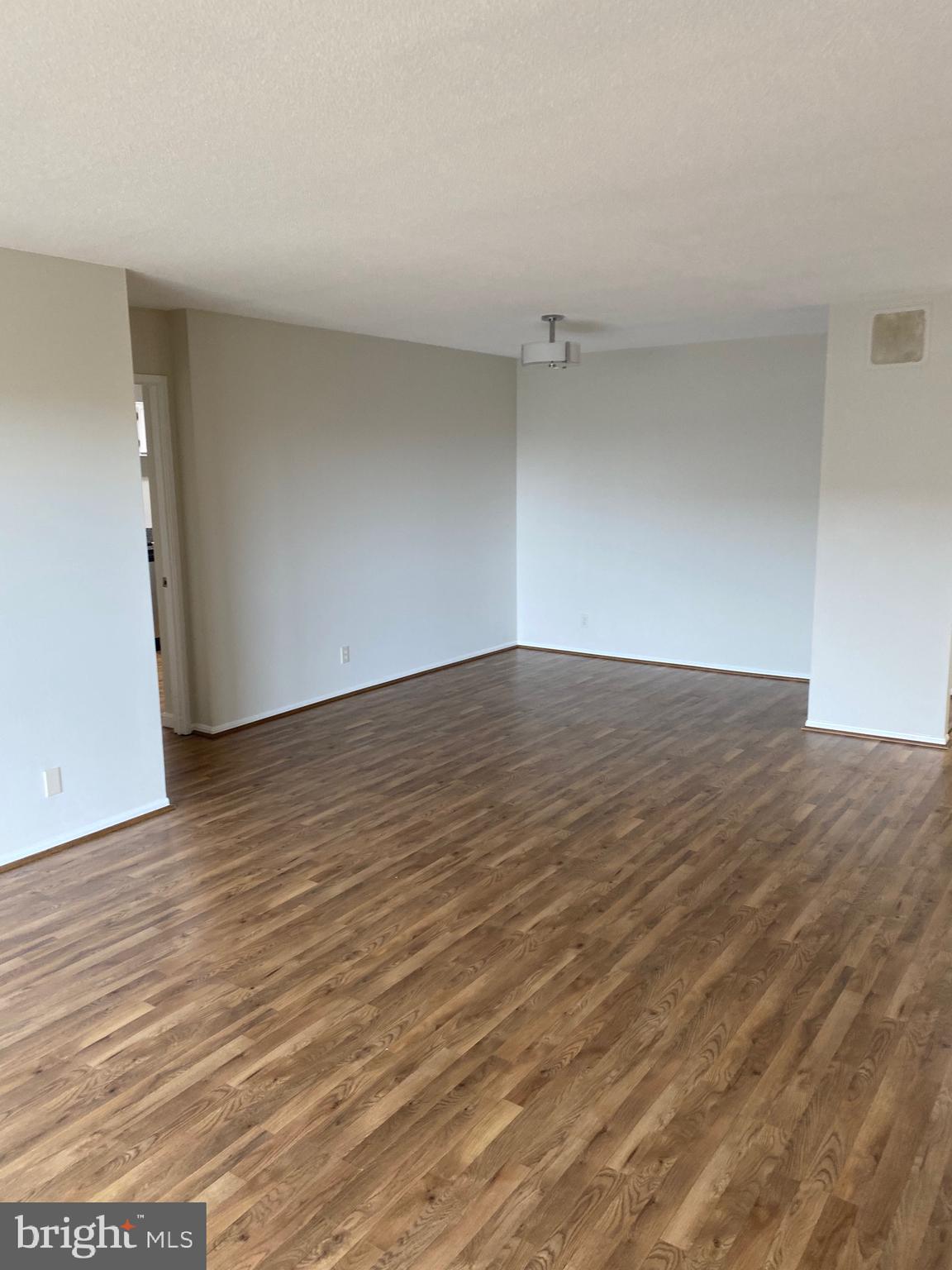 ROTONDA - Residential Lease