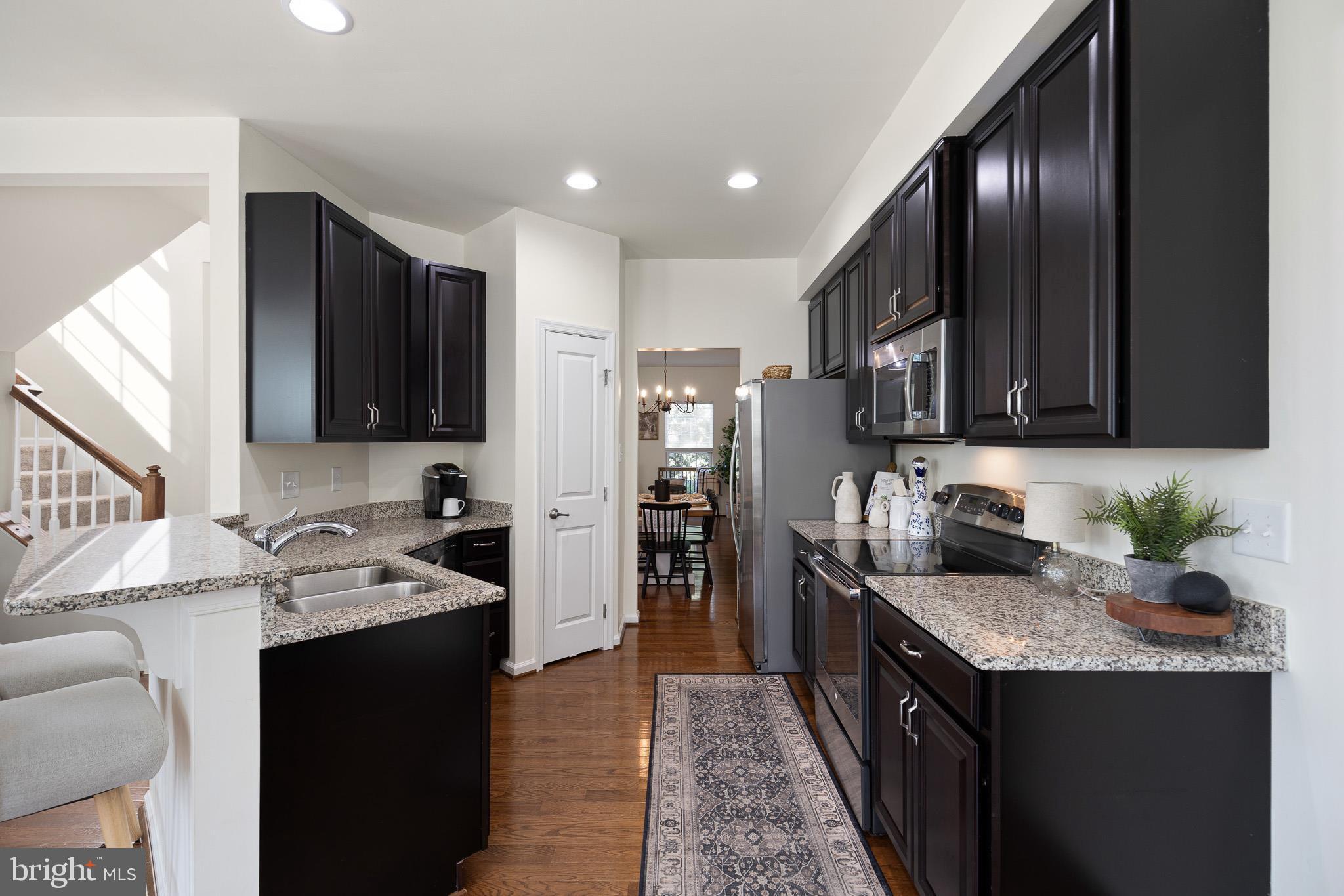 585 CANAL DRIVE