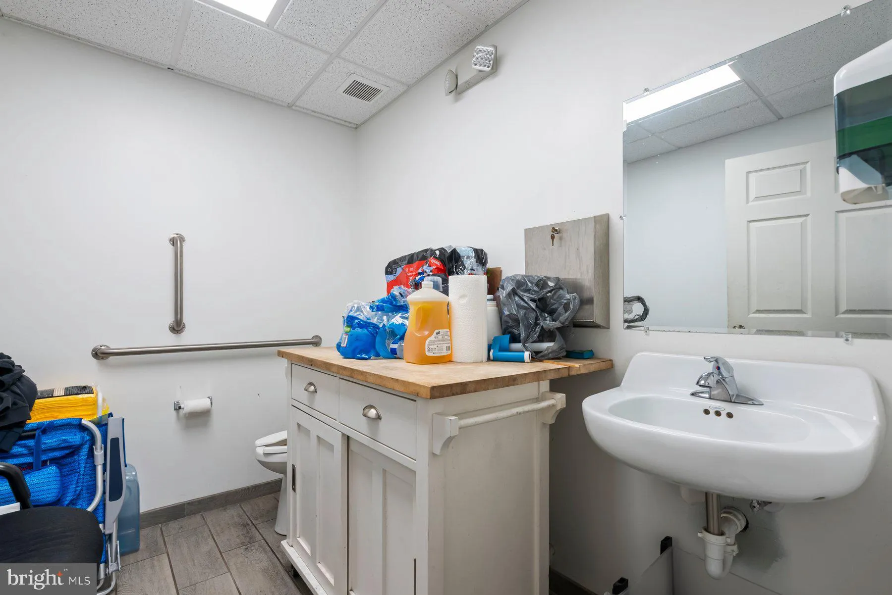 Levittown, Pennsylvania 19057, United States, ,Residential,Active,95829