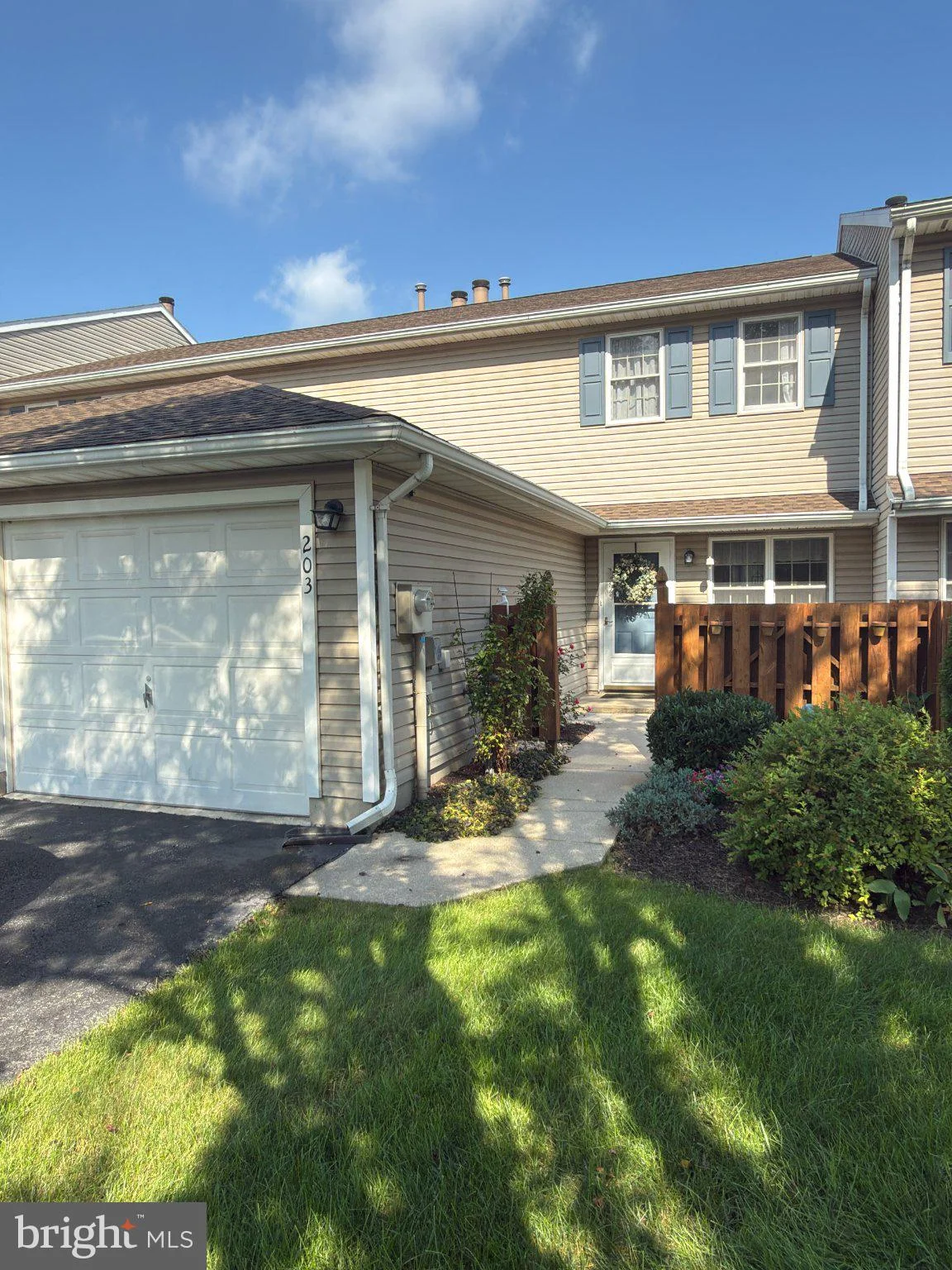 203 Pine Court, York, PA, 17408