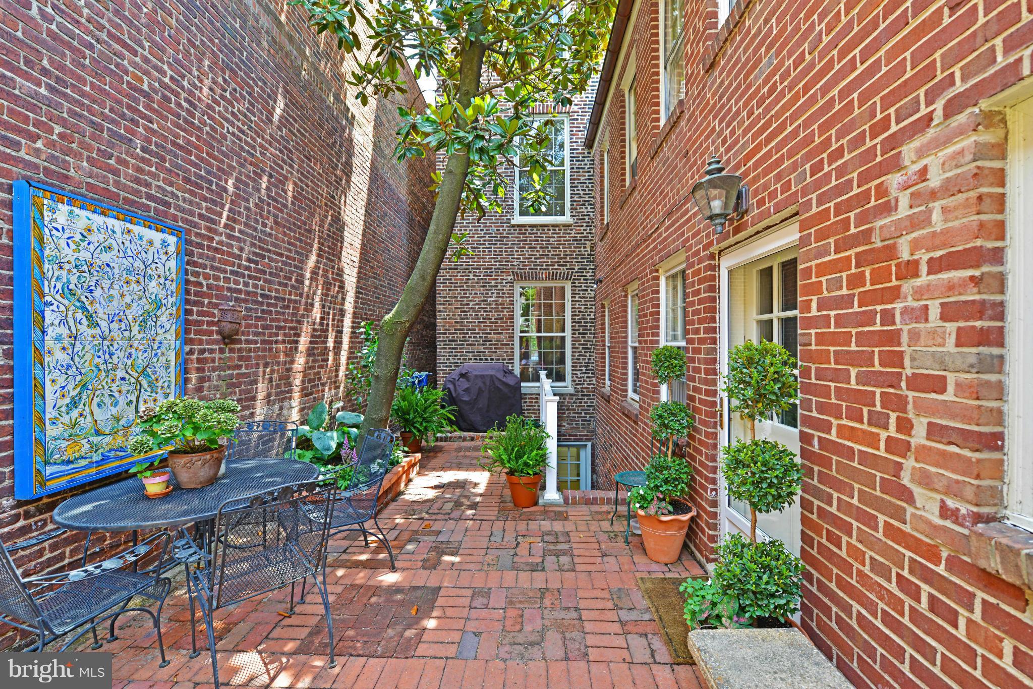 OLD TOWN - Residential